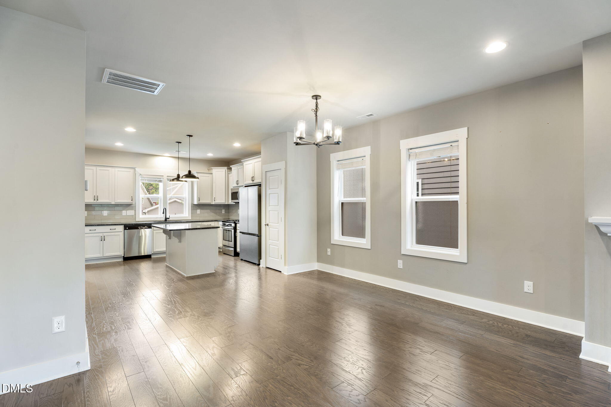 2319 Great Ridge Parkway Property Photo 6