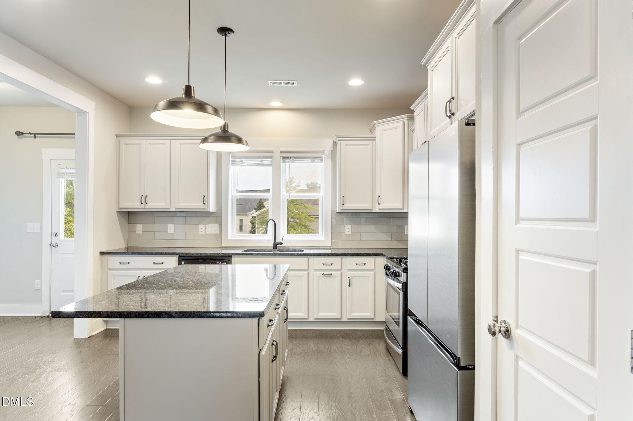 2319 Great Ridge Parkway Property Photo 9
