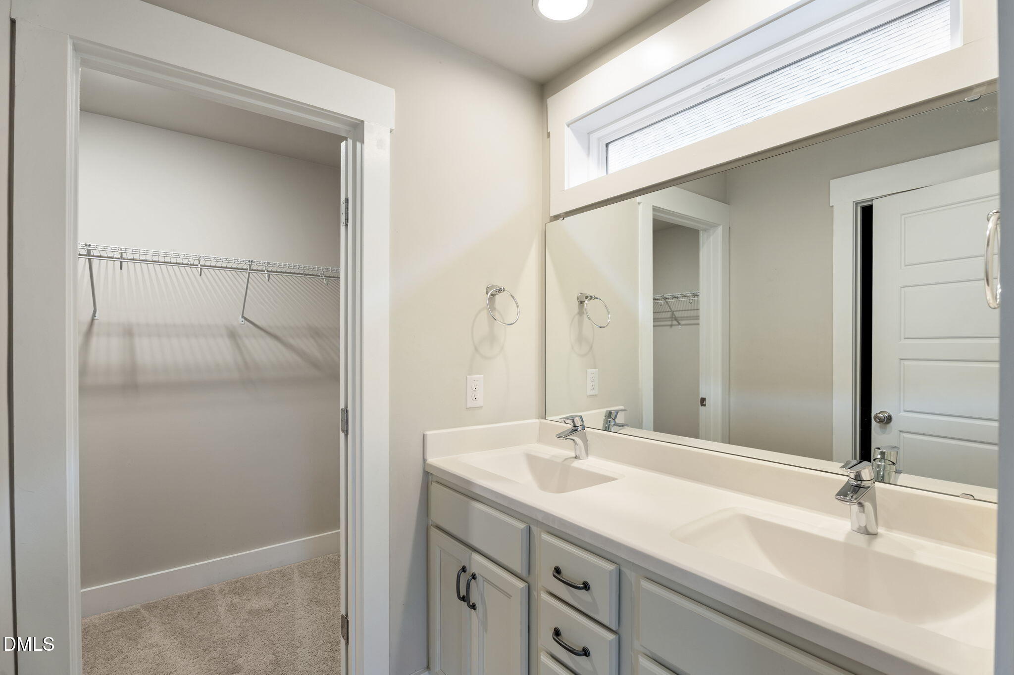 2319 Great Ridge Parkway Property Photo 22