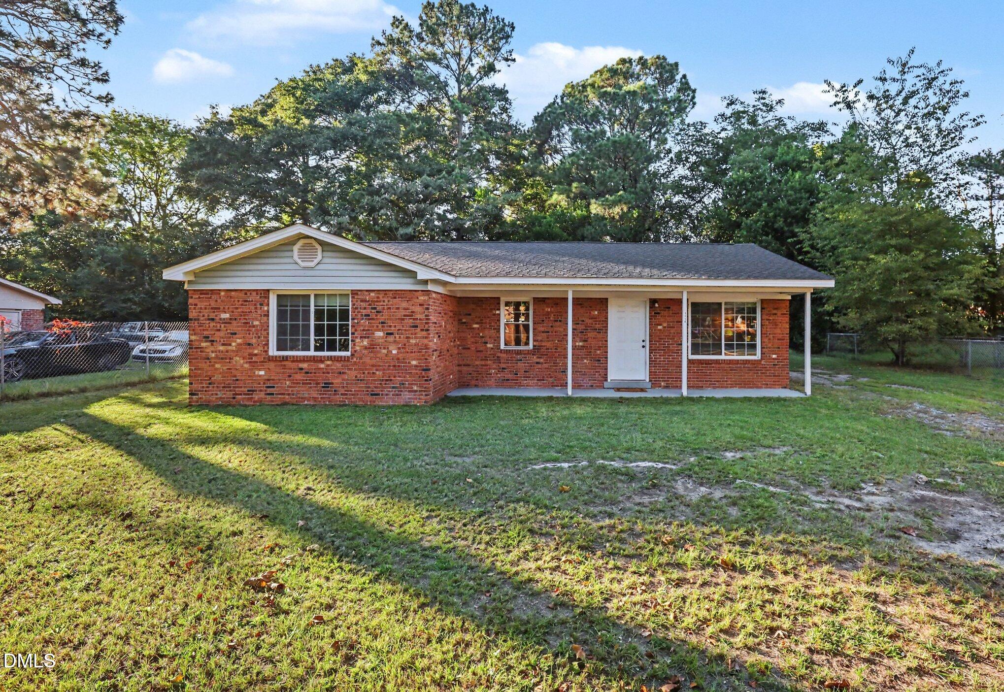 6536 Amanda Circle Property Photo 1