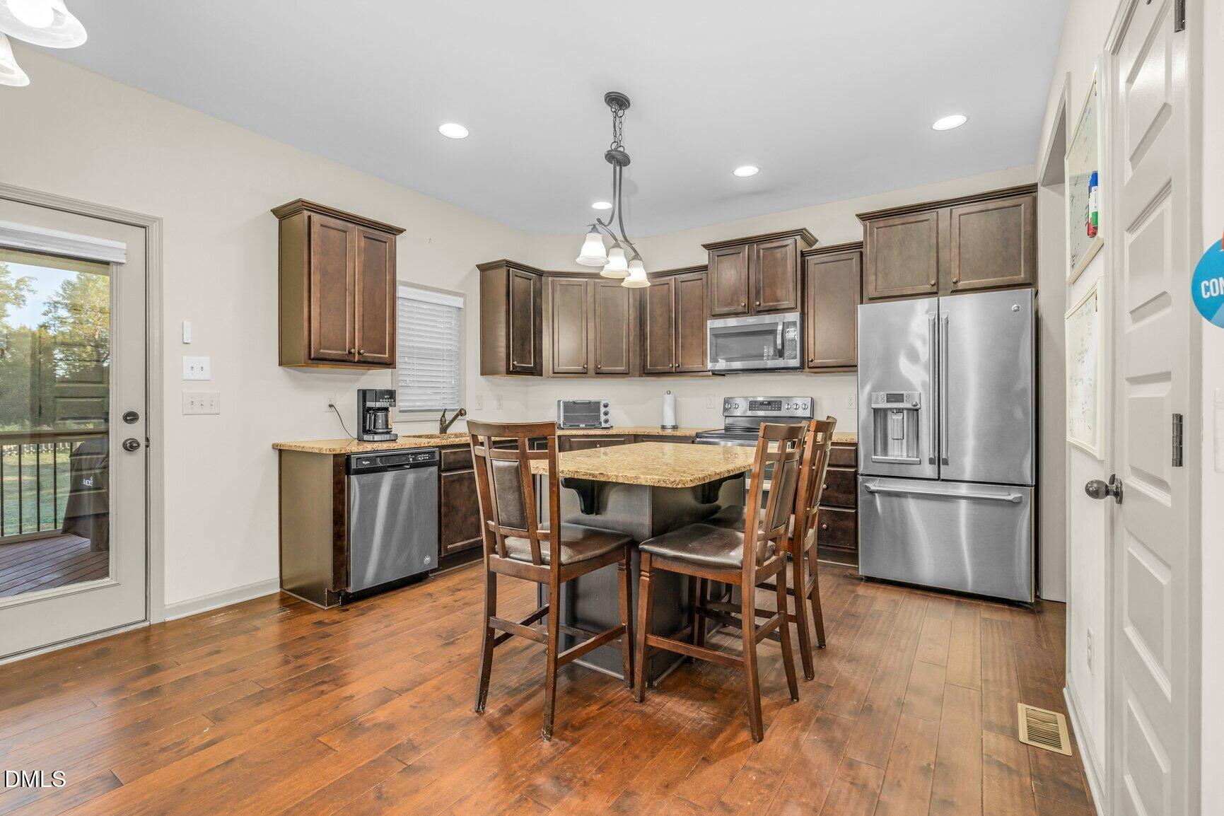4885 Lake Wendell Road Property Photo 10