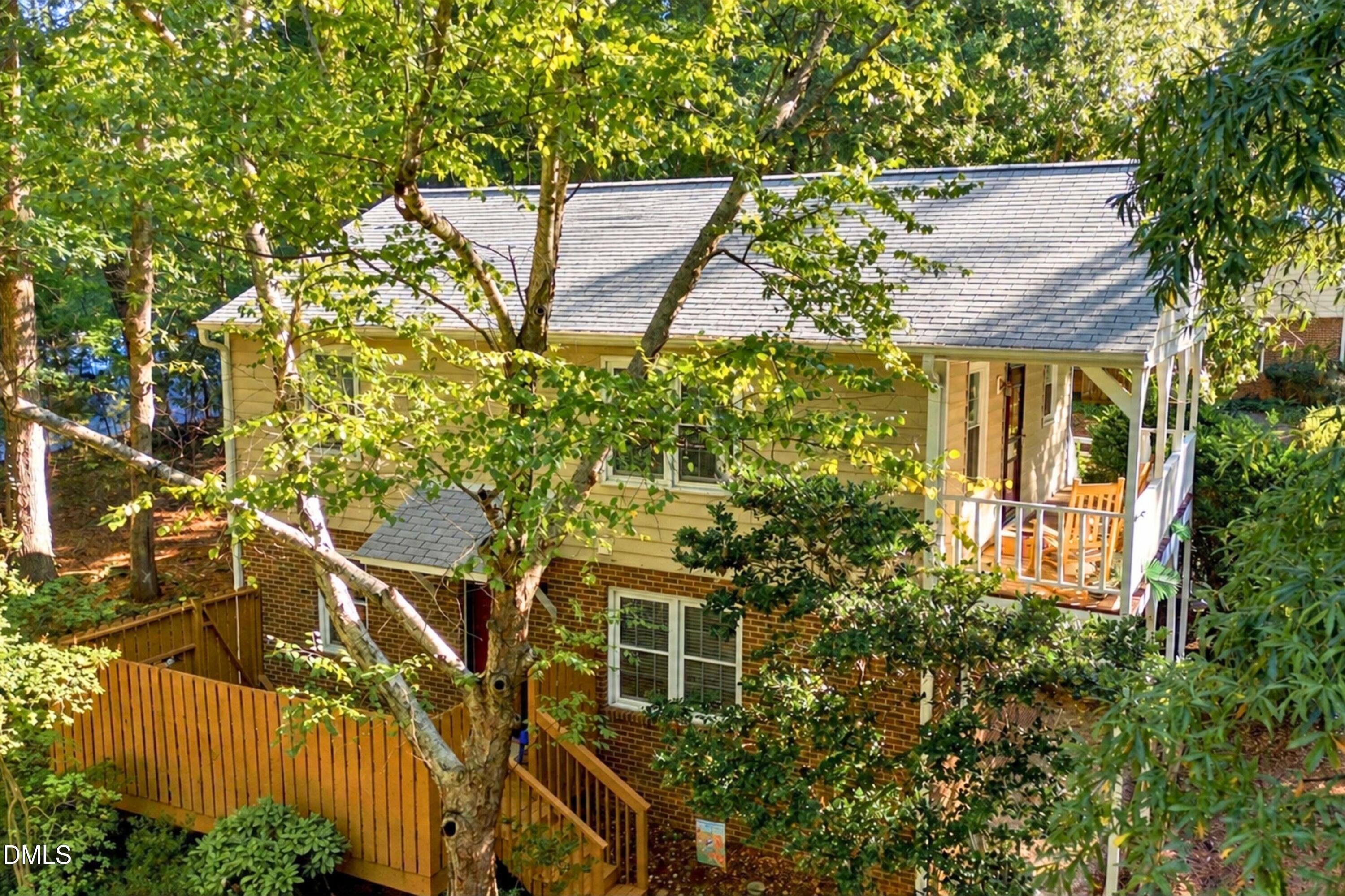 128 Drummond Place Property Photo 43