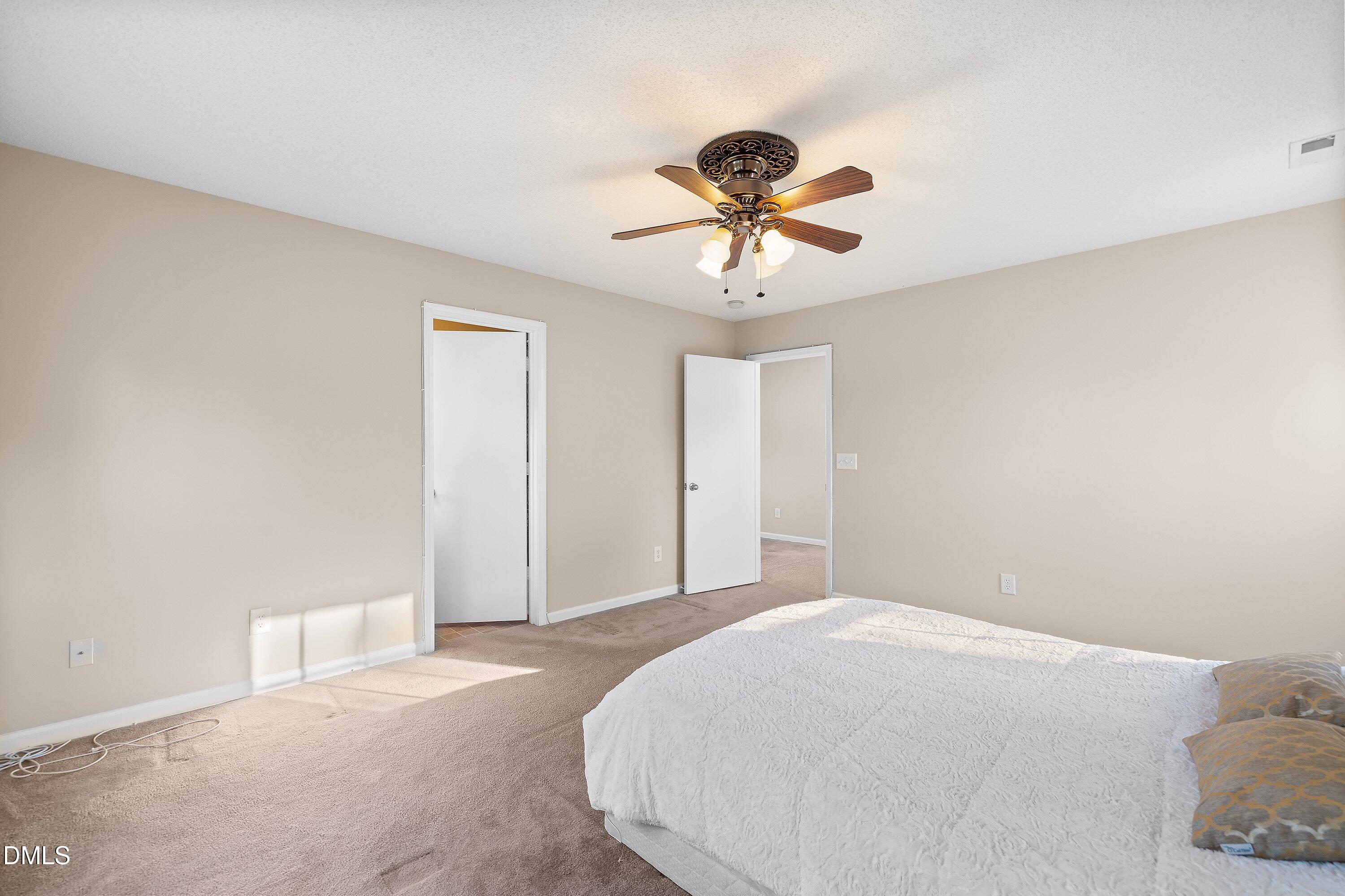 706 Obsidian Way Property Photo 29