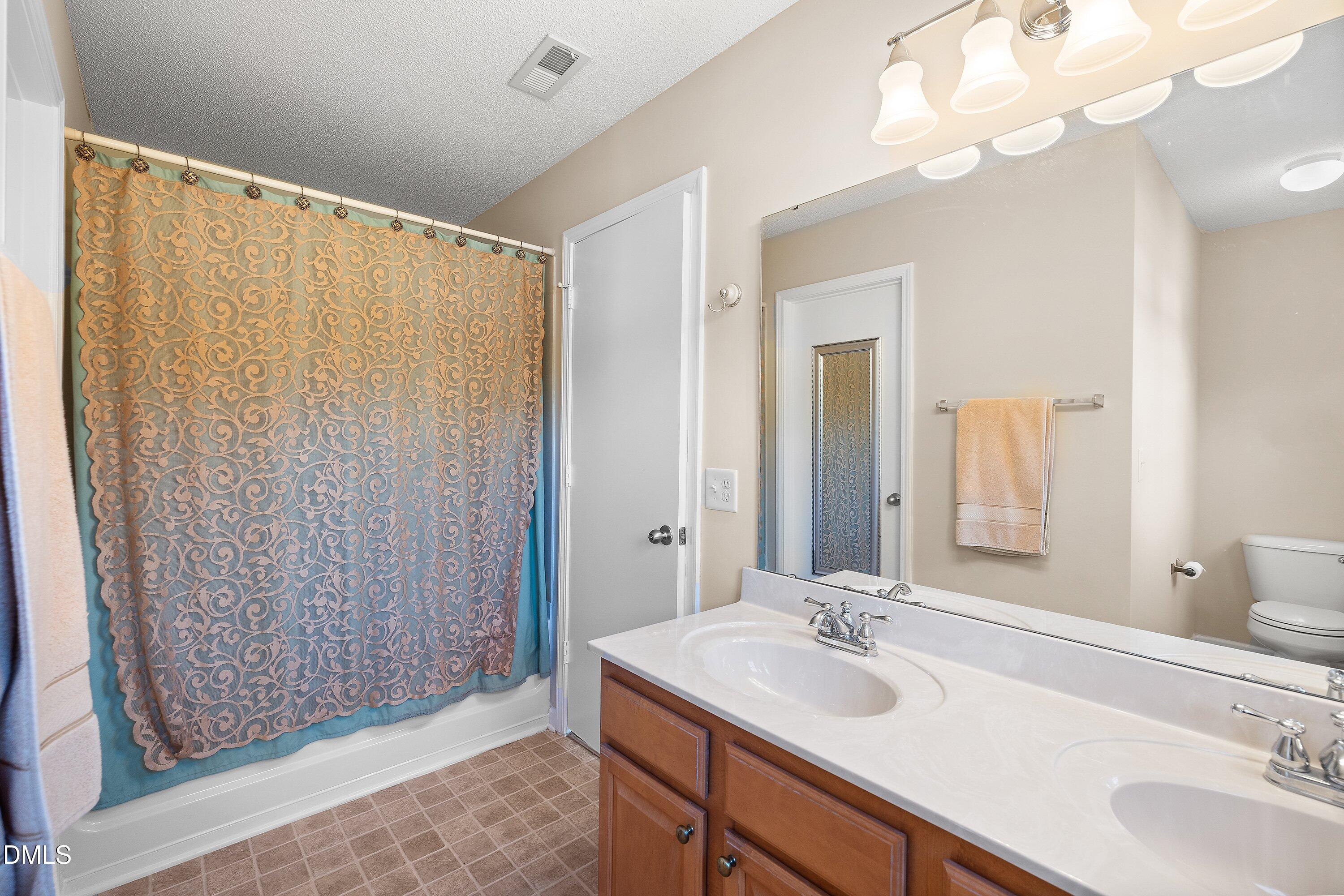 706 Obsidian Way Property Photo 32