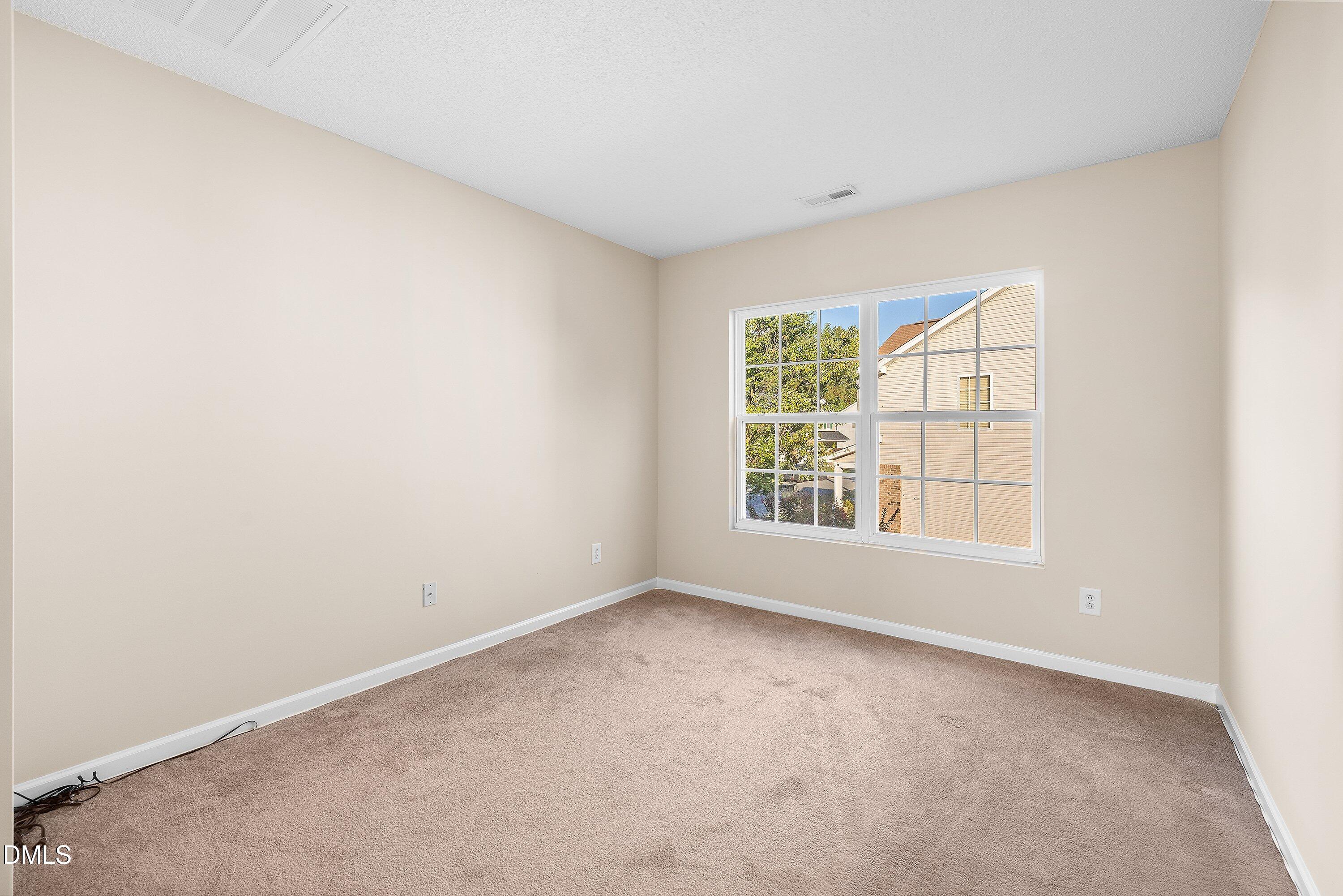 706 Obsidian Way Property Photo 33