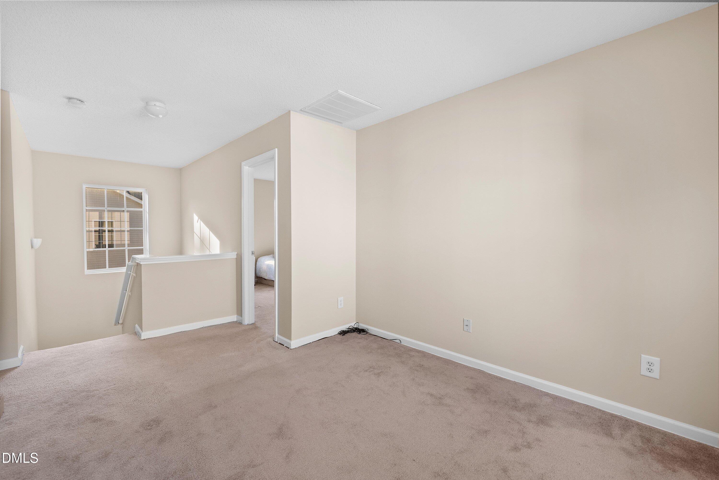 706 Obsidian Way Property Photo 34