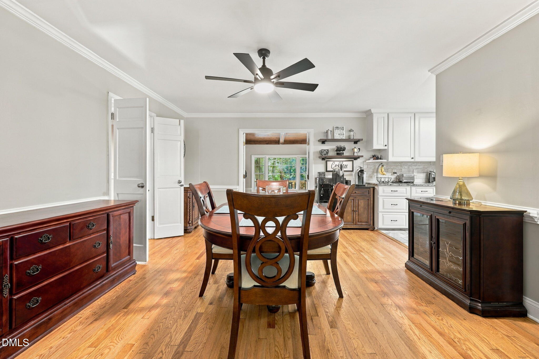 5312 Fairoaks Road Property Photo 7