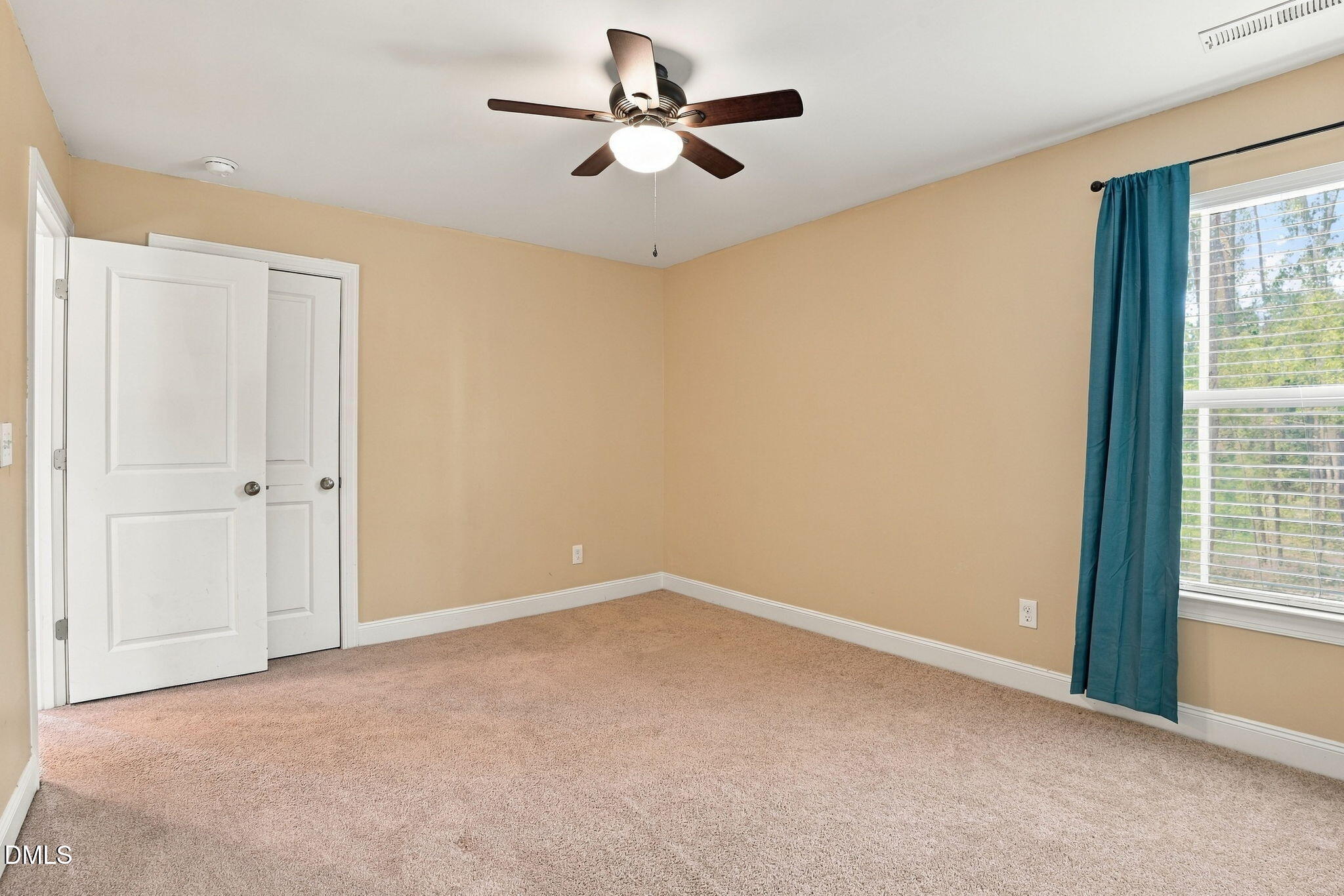 127 Ascot Property Photo 17