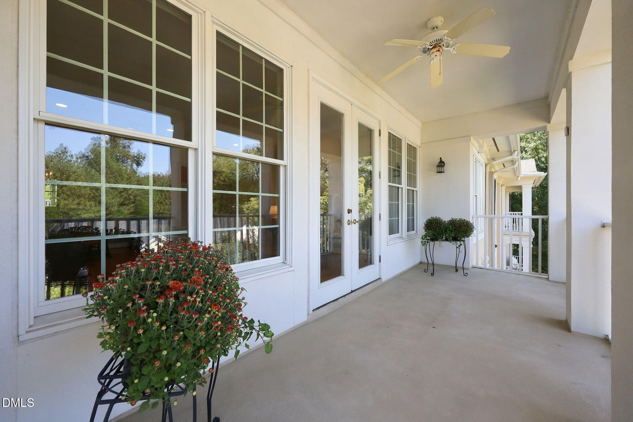2801 Glenwood Gardens Lane Property Photo 11
