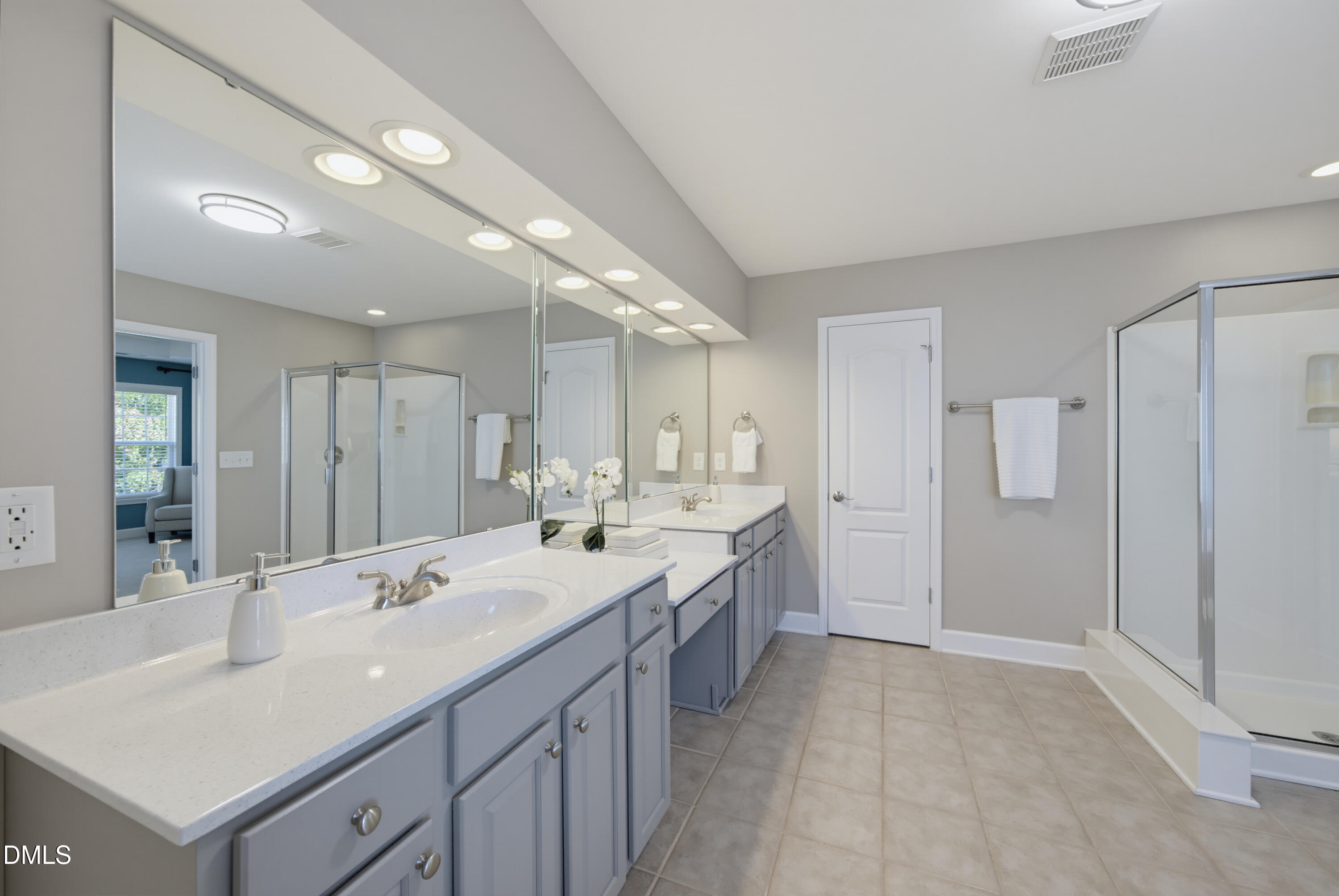 502 Siltstone Place Property Photo 20