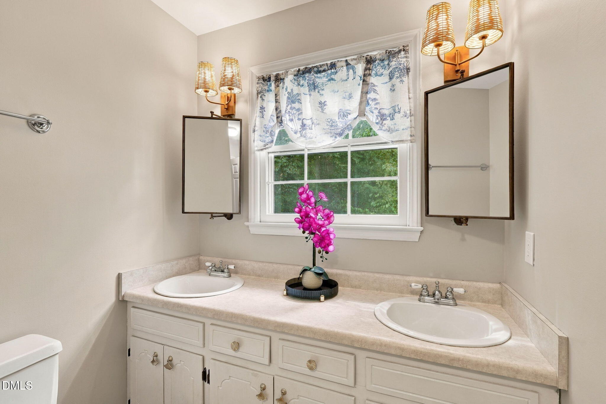 2404 Rockridge Court Property Photo 17
