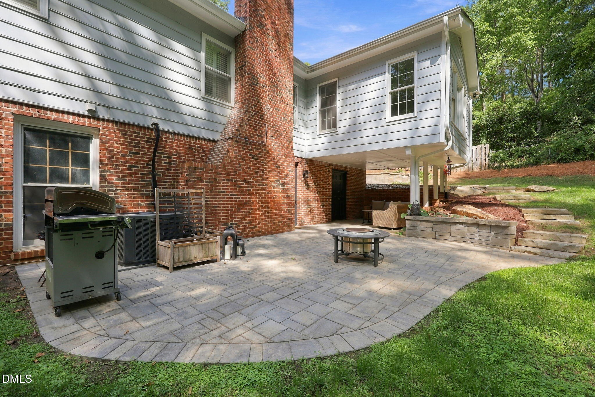 2404 Rockridge Court Property Photo 26