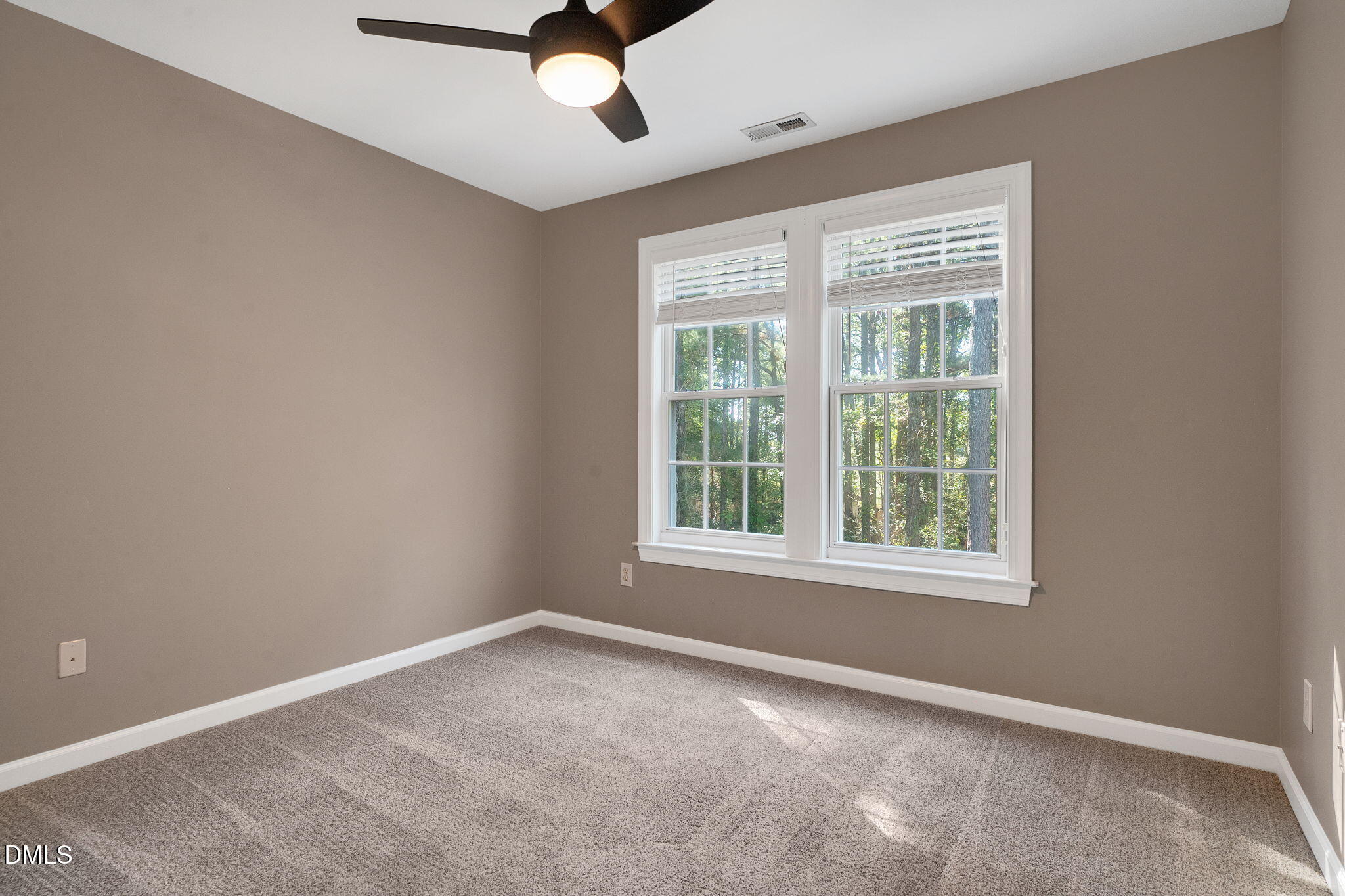 1813 Foxbrook Drive Property Photo 30