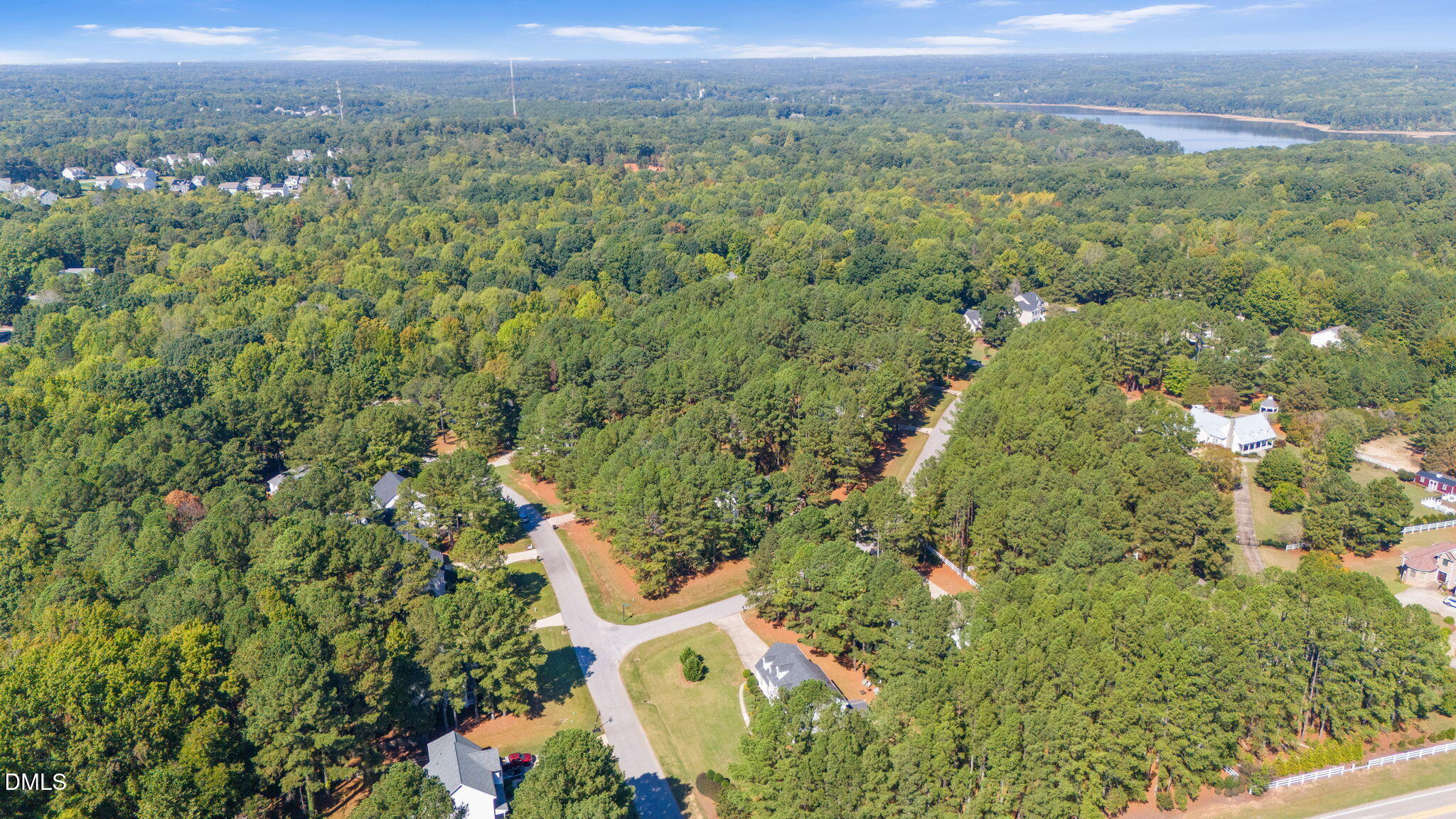 1813 Foxbrook Drive Property Photo 44