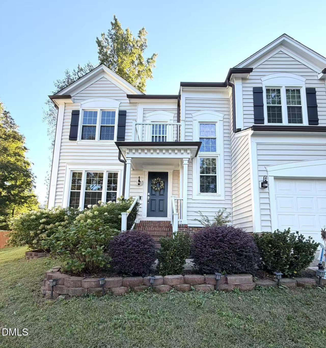 102 Pellinore Court Property Photo 4