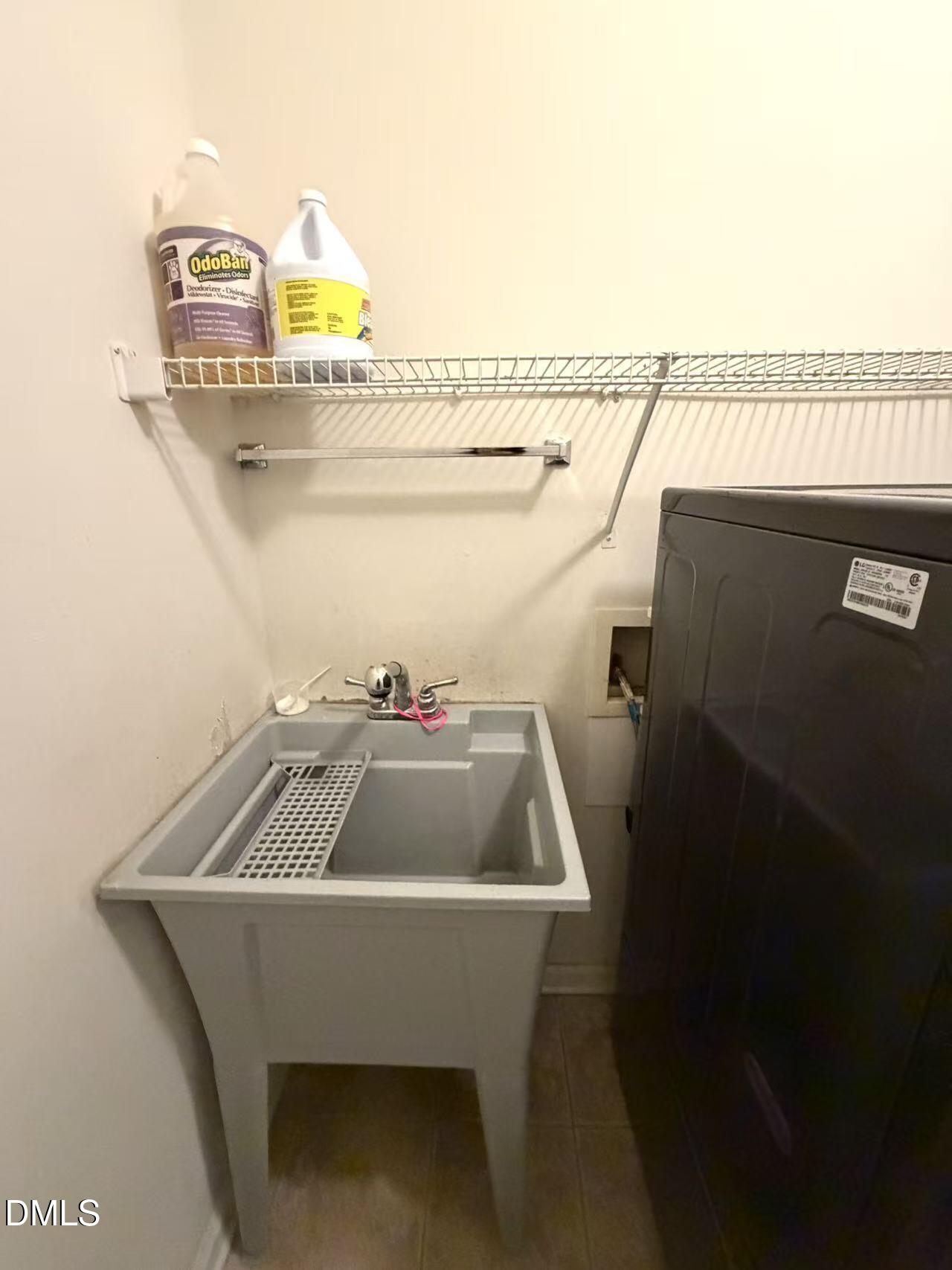 102 Pellinore Court Property Photo 34