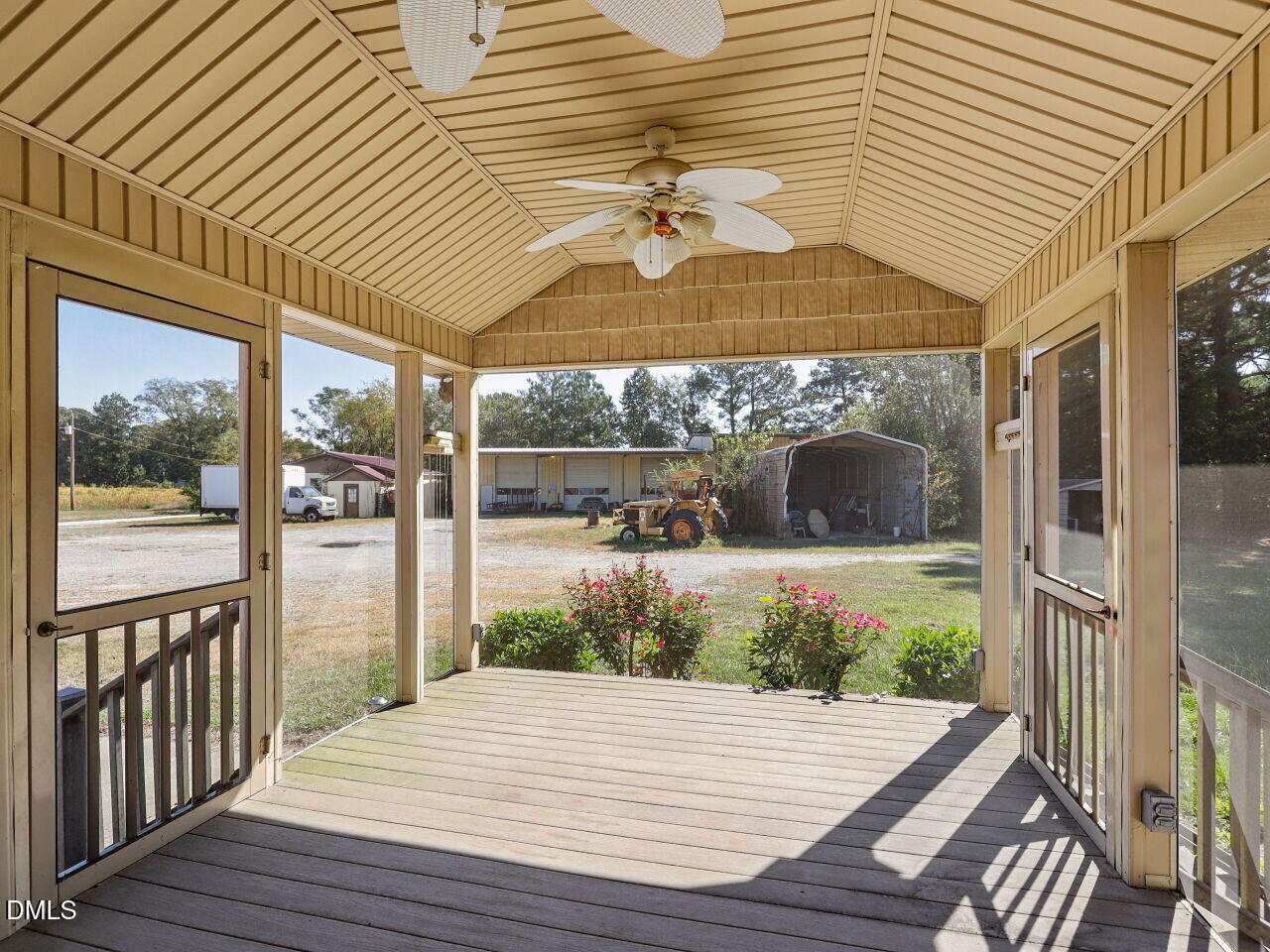 389 Turnage Barefoot Lane Property Photo 34