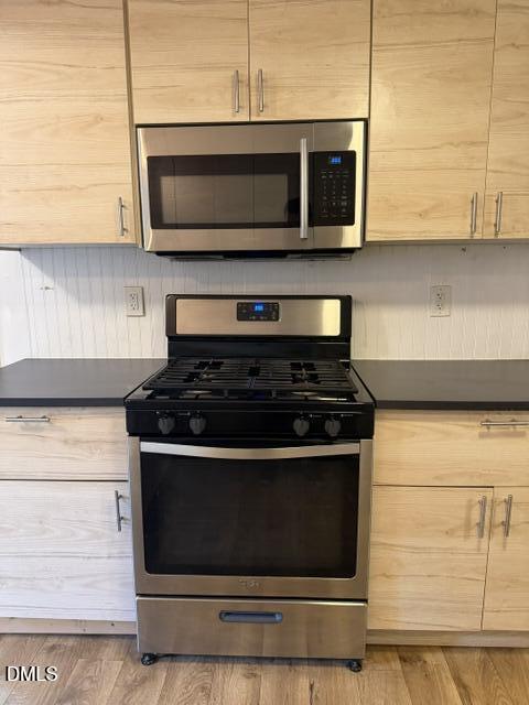 803 Eva Street Property Photo 33