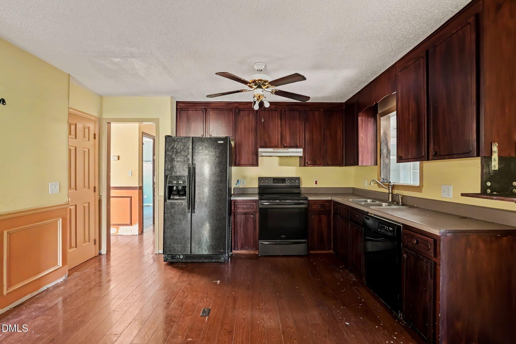 123 Shady Meadows Lane Property Photo 8