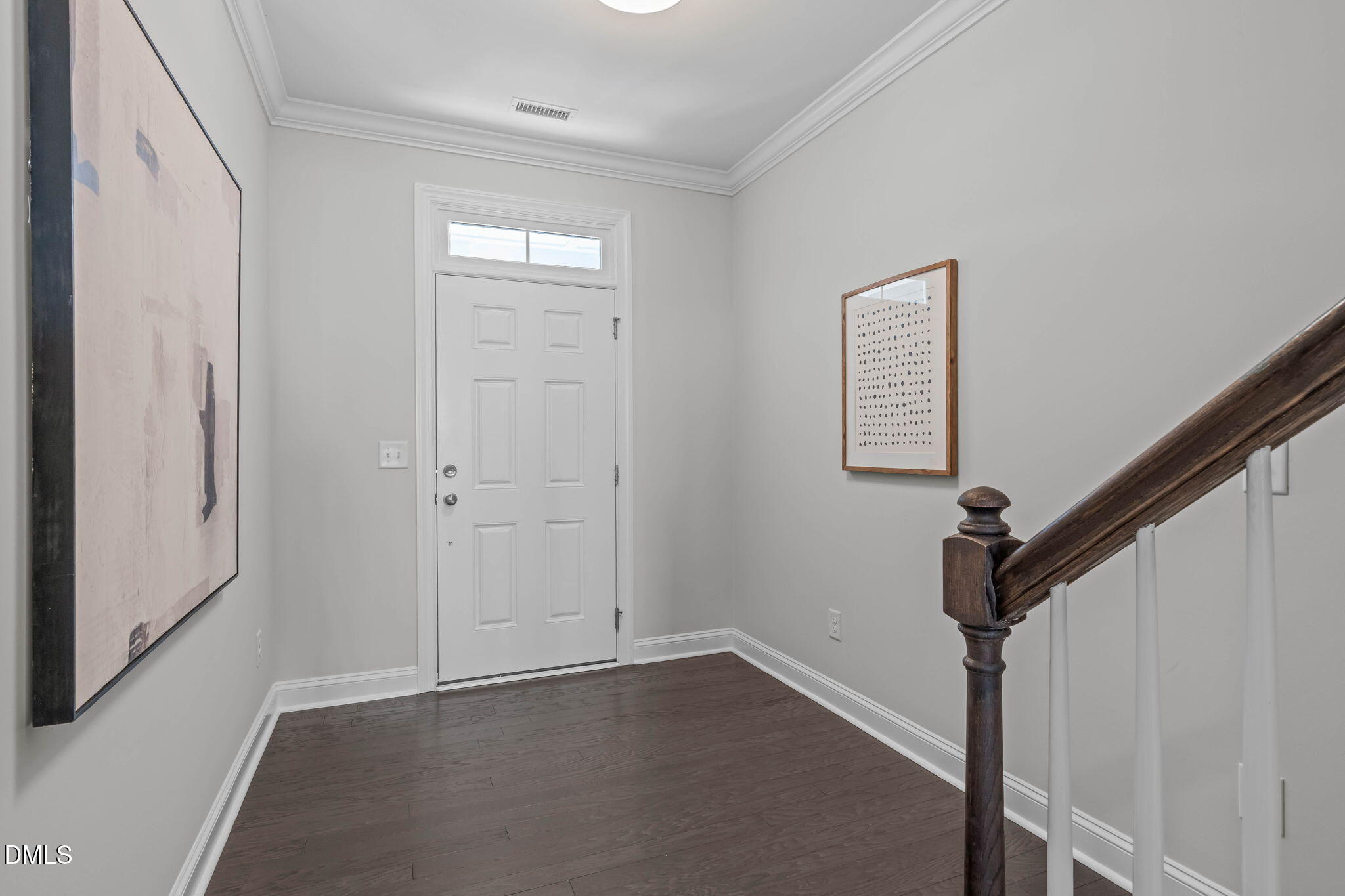 1061 Midvale Avenue Property Photo 7