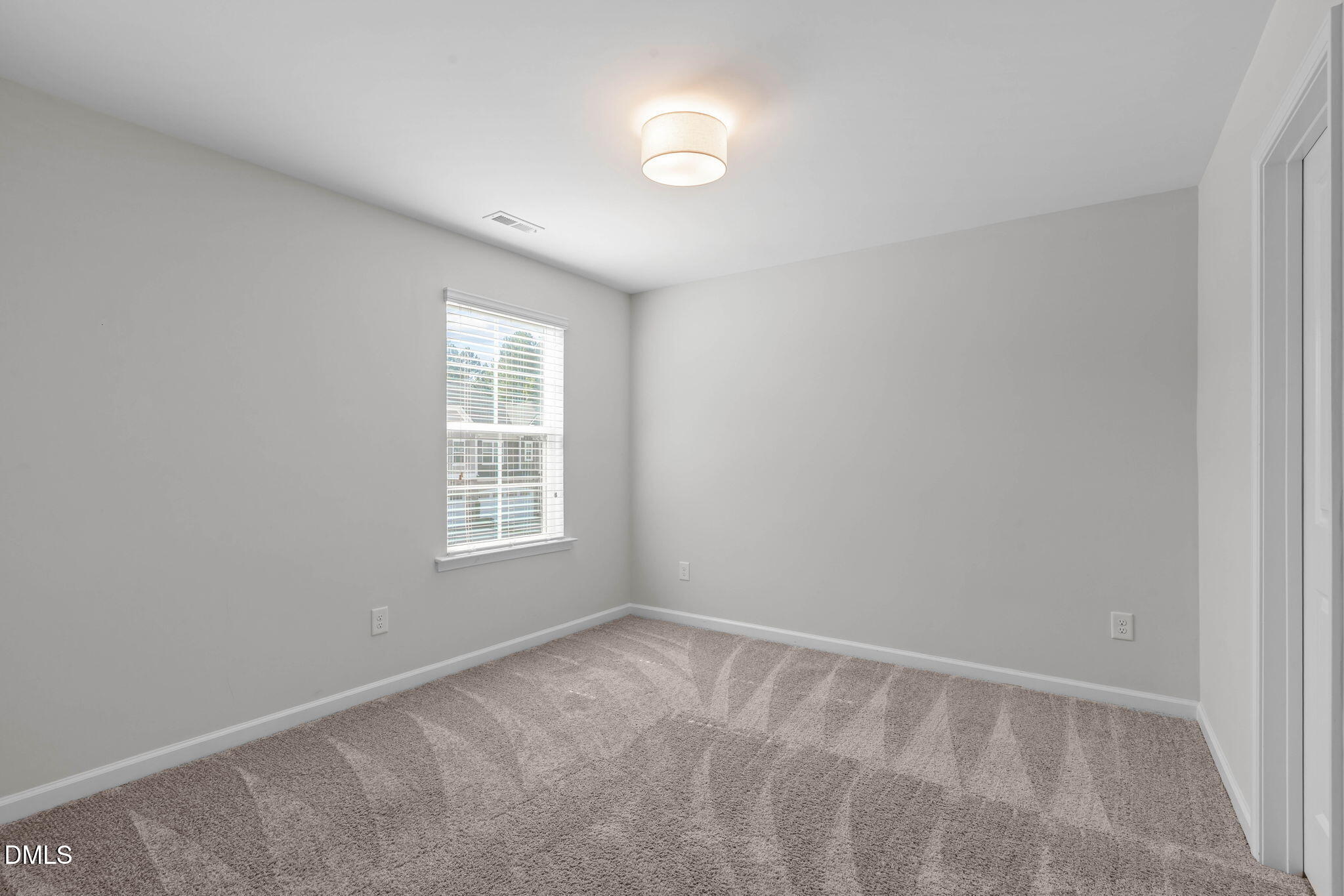 1061 Midvale Avenue Property Photo 20