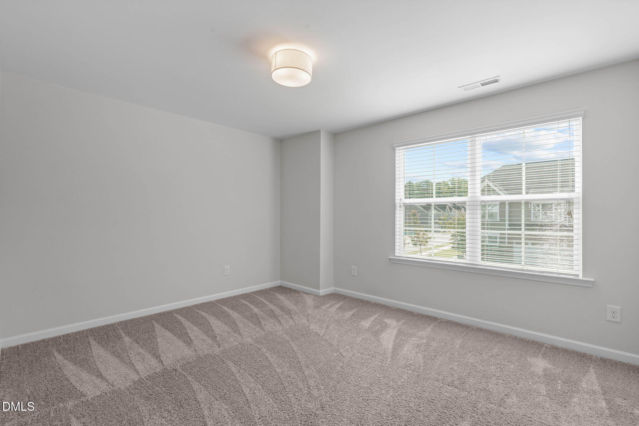 1061 Midvale Avenue Property Photo 22