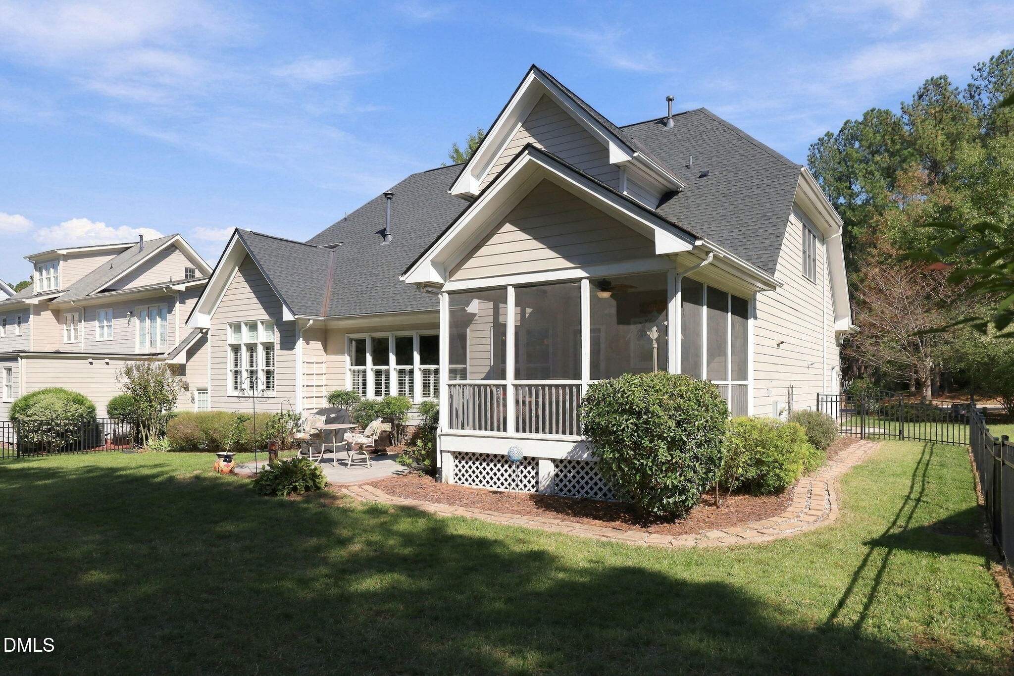 1505 Marshall Farm Street Property Photo 42