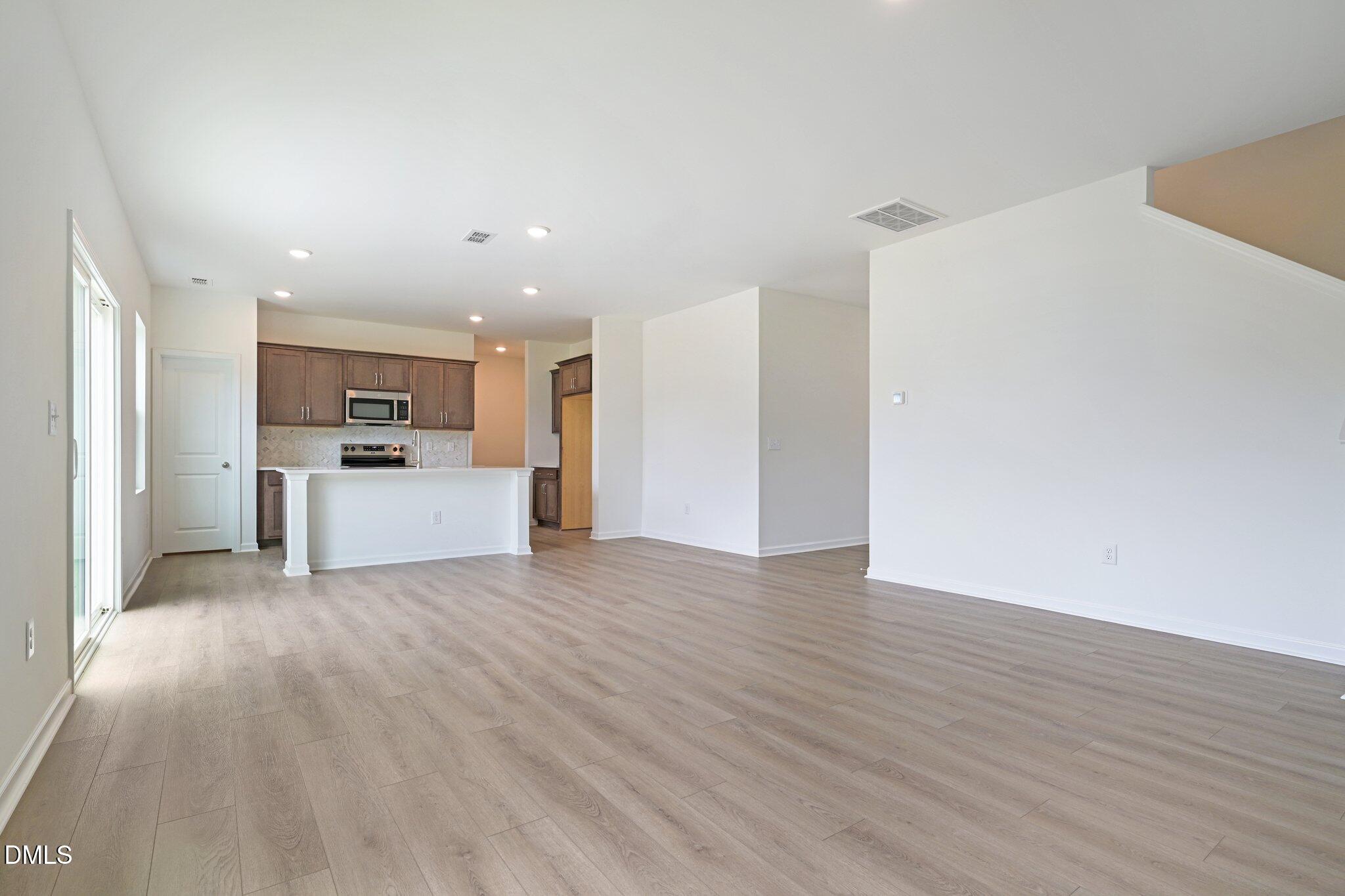 6665 Chillingham Drive Property Photo 13
