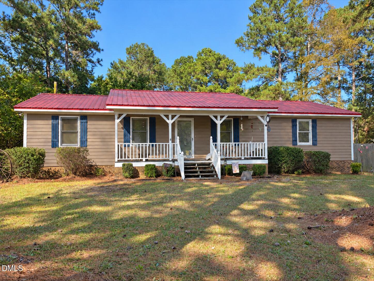 571 Green Path Road Property Photo 1