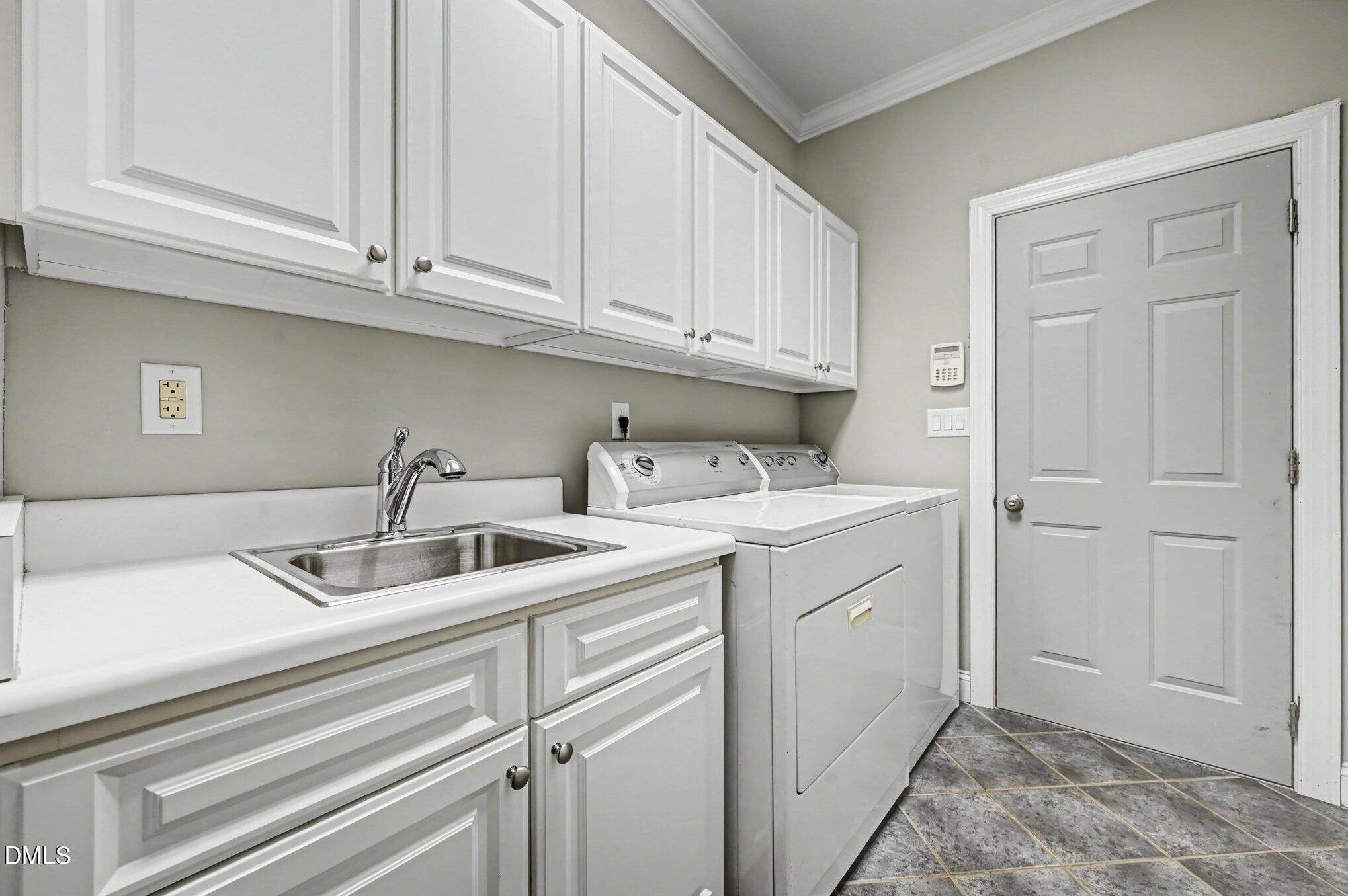 5 Leathers Court Property Photo 21