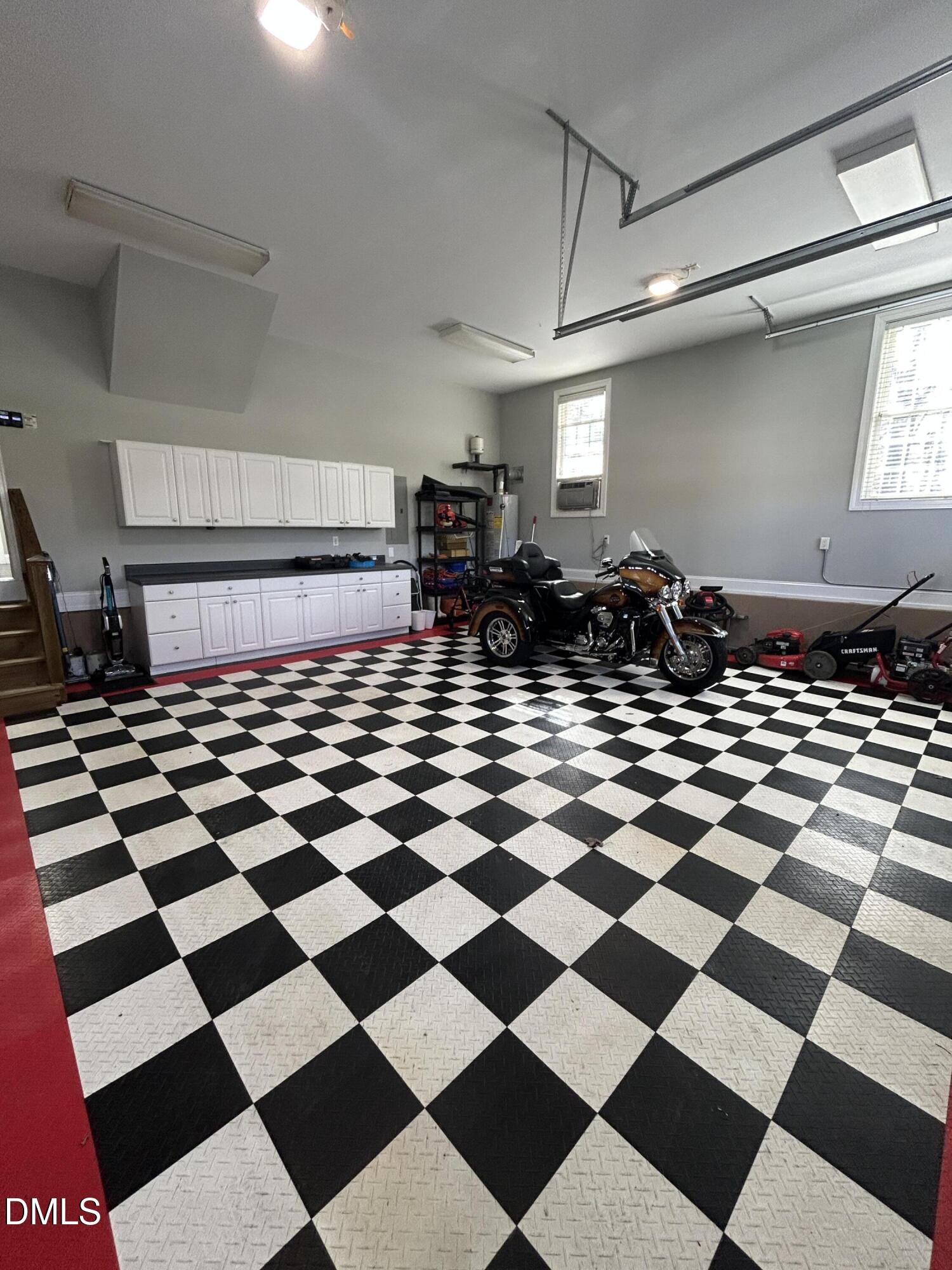 5 Leathers Court Property Photo 27