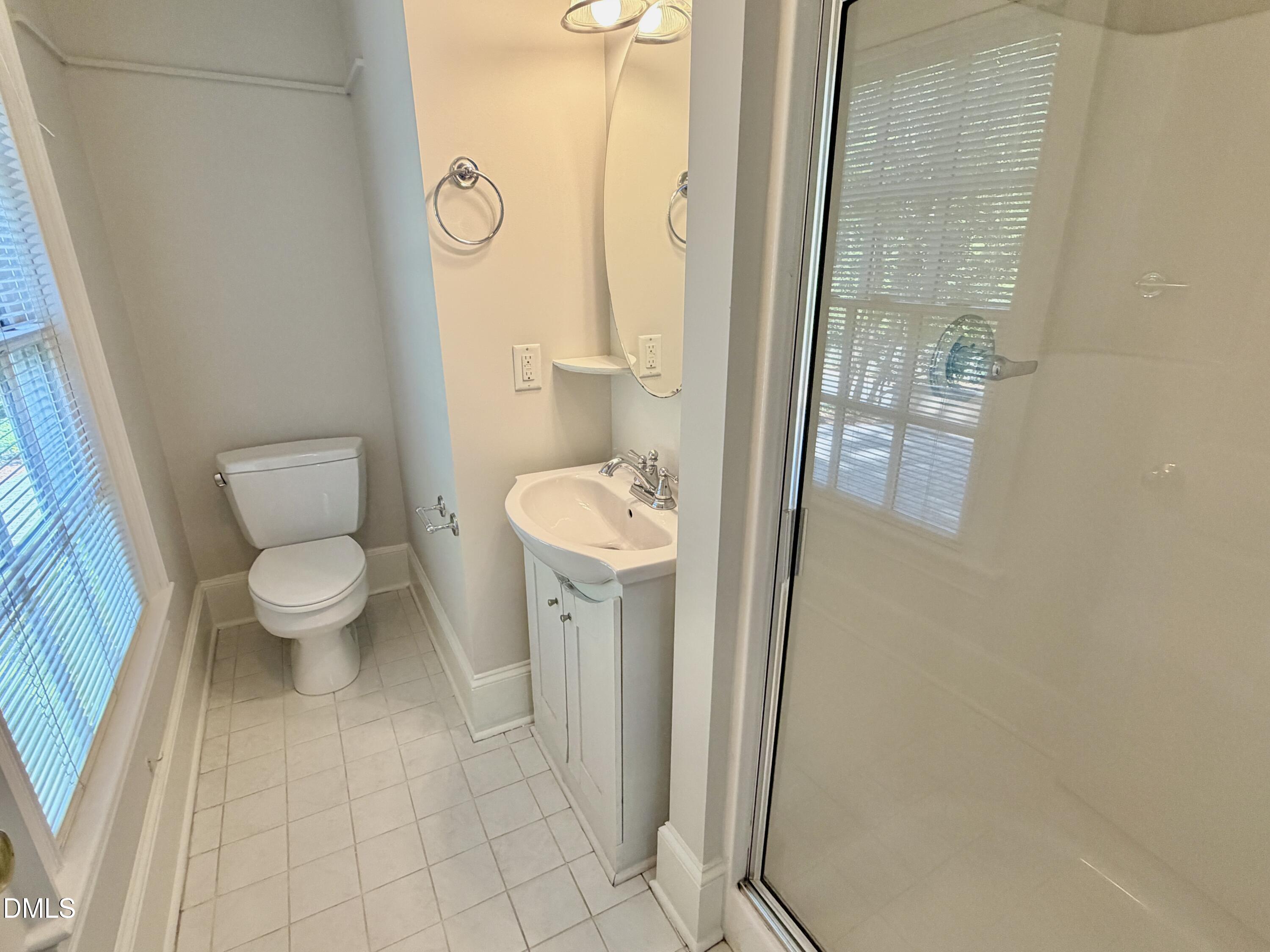 806 E Franklin Street Property Photo 25