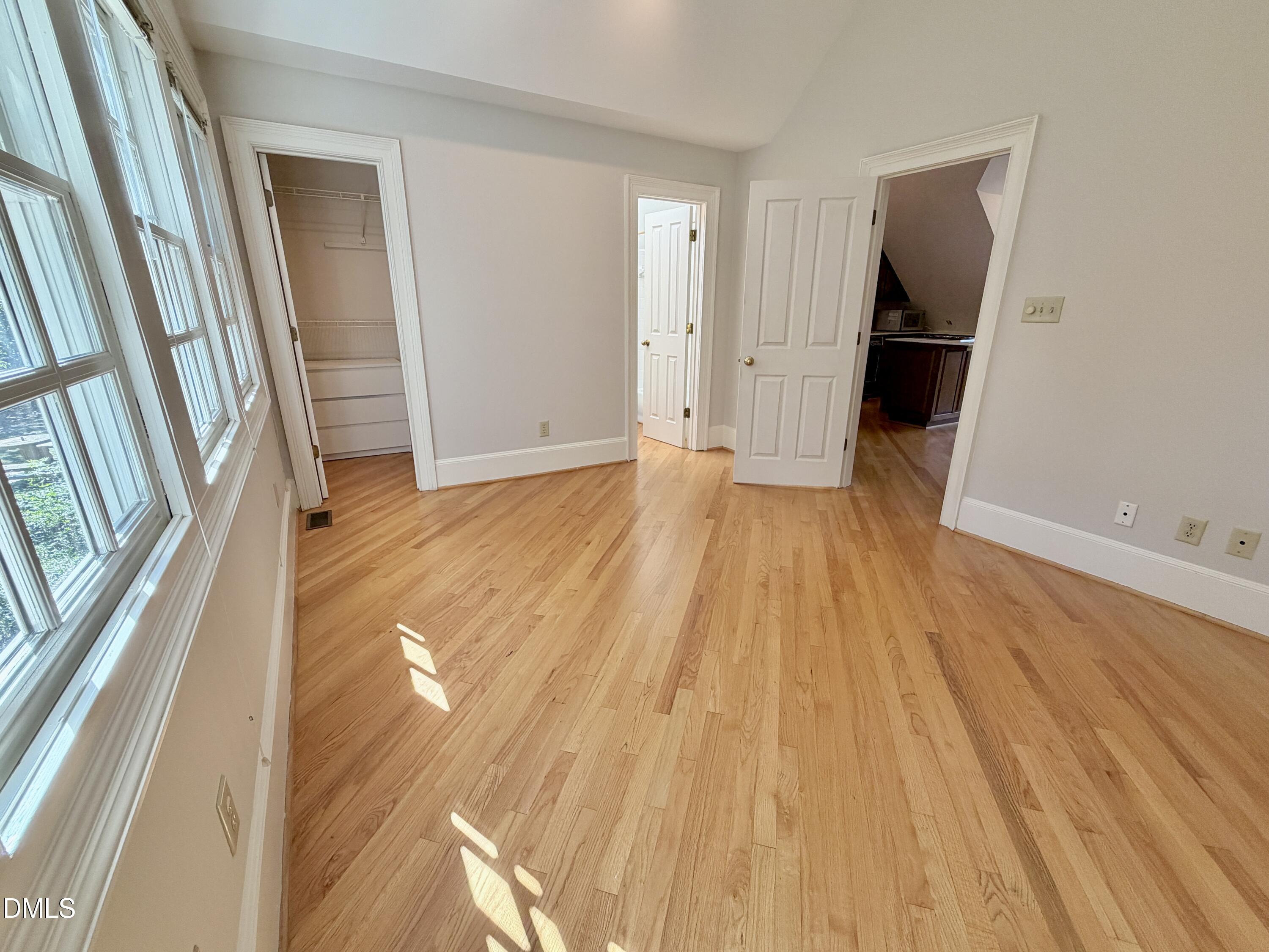 806 E Franklin Street Property Photo 41