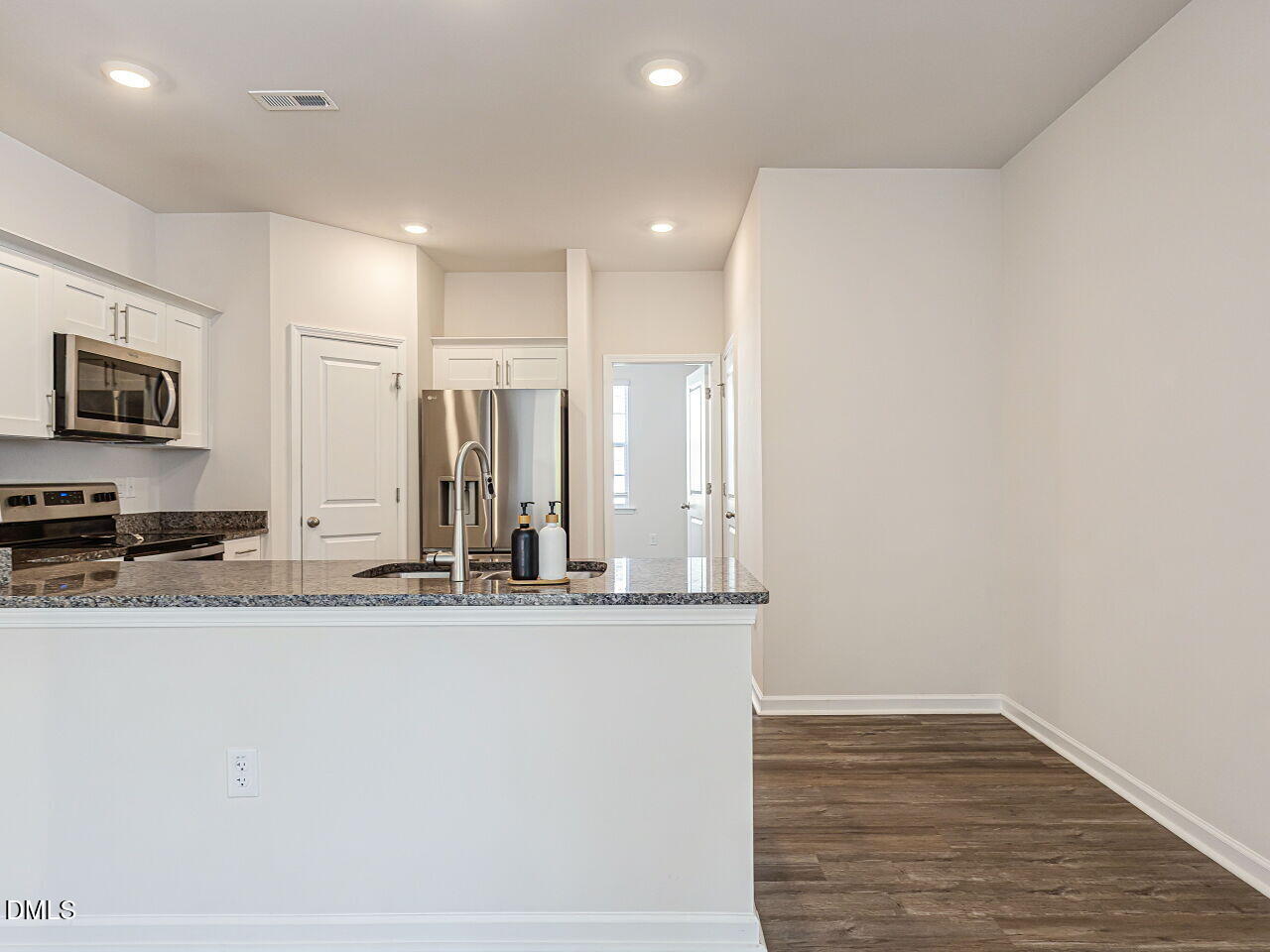 4144 Trevino Drive Property Photo 12