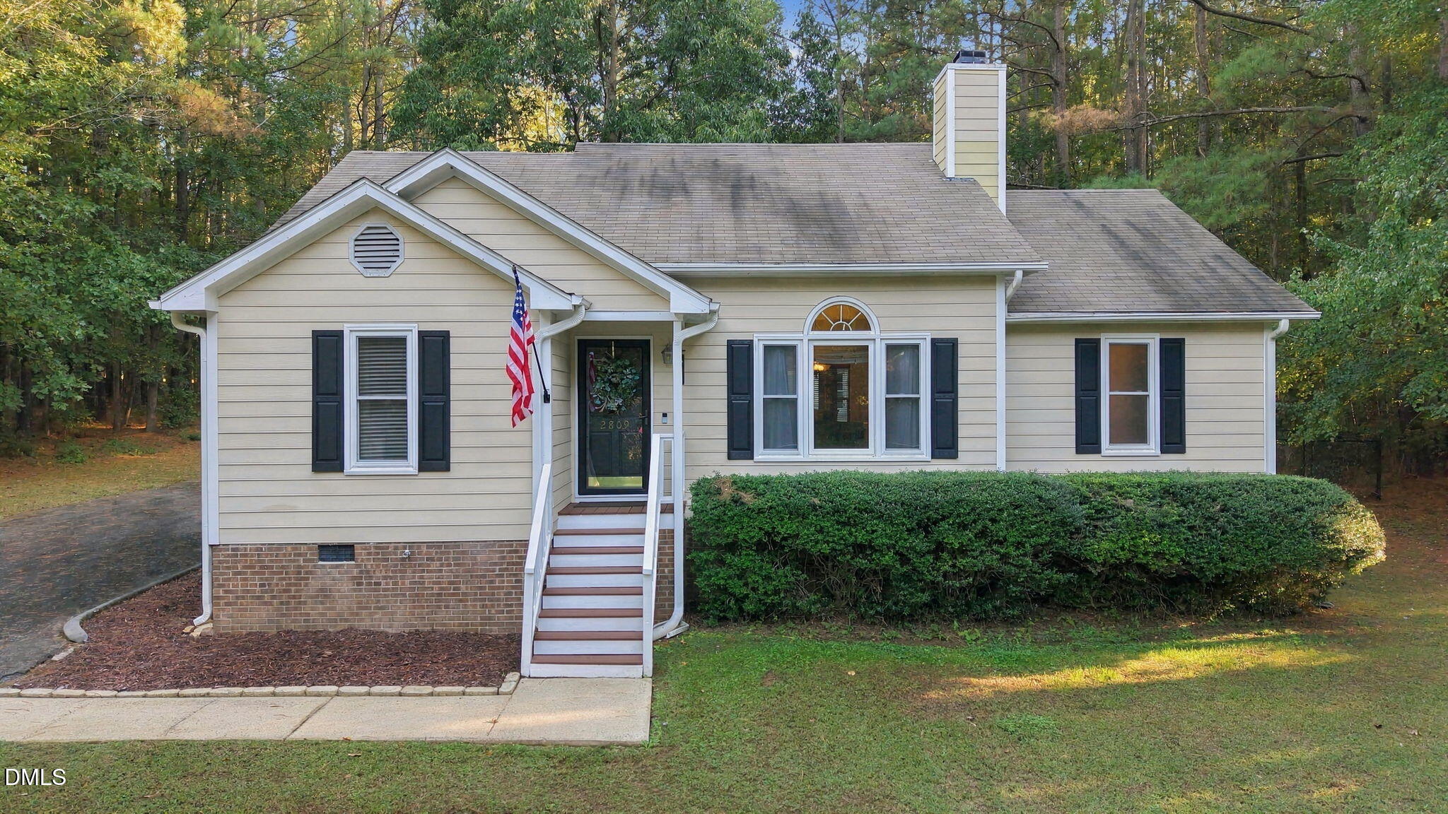 2809 Stageline Drive Property Photo 1