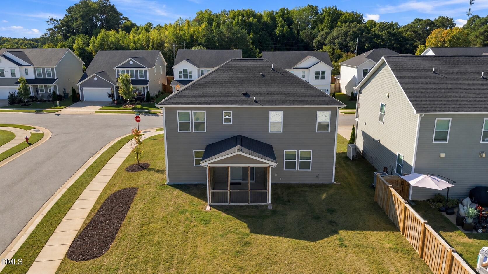 1202 Briar Gate Drive Property Photo 33