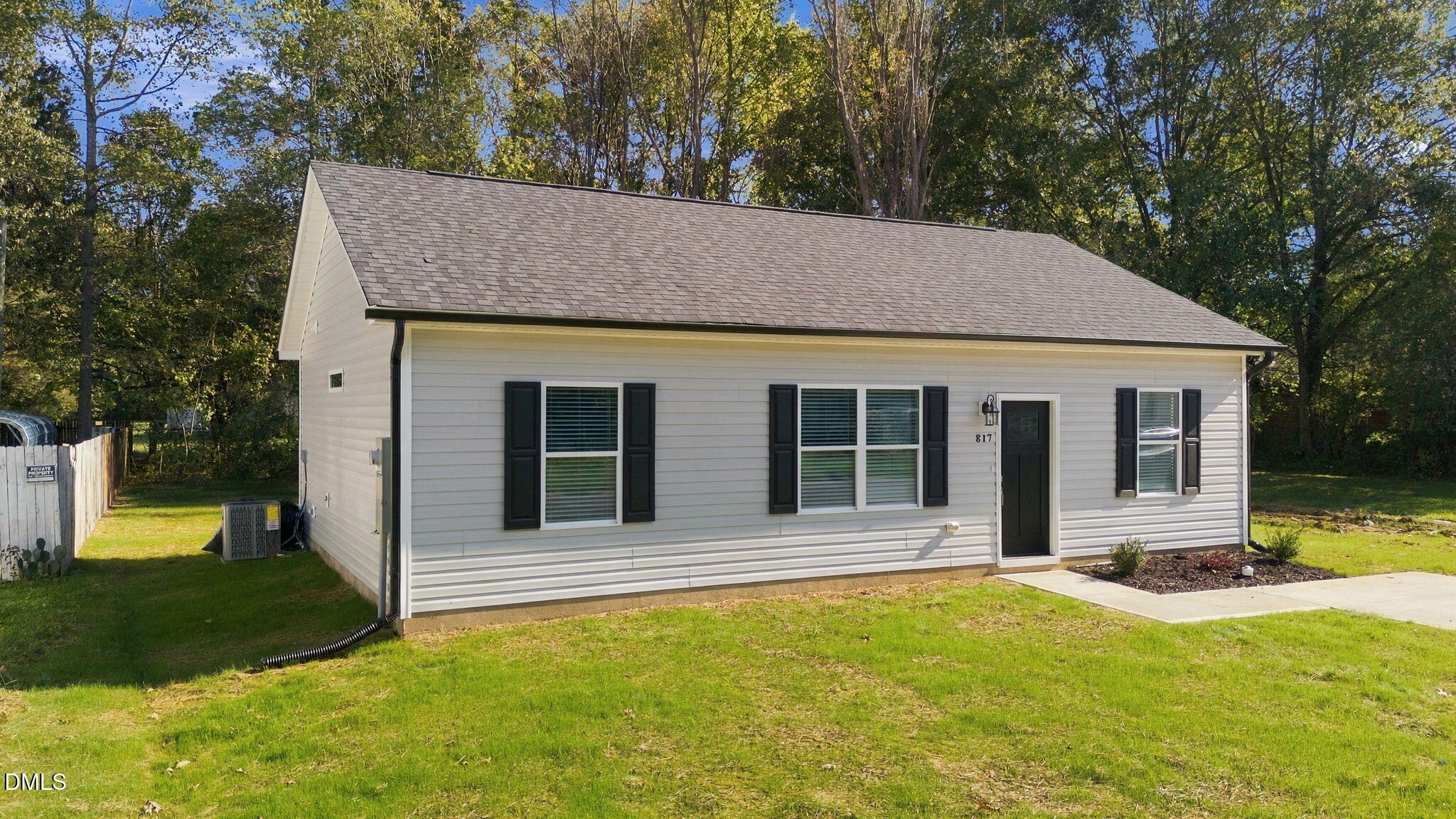 817 Blount Street Property Photo 3