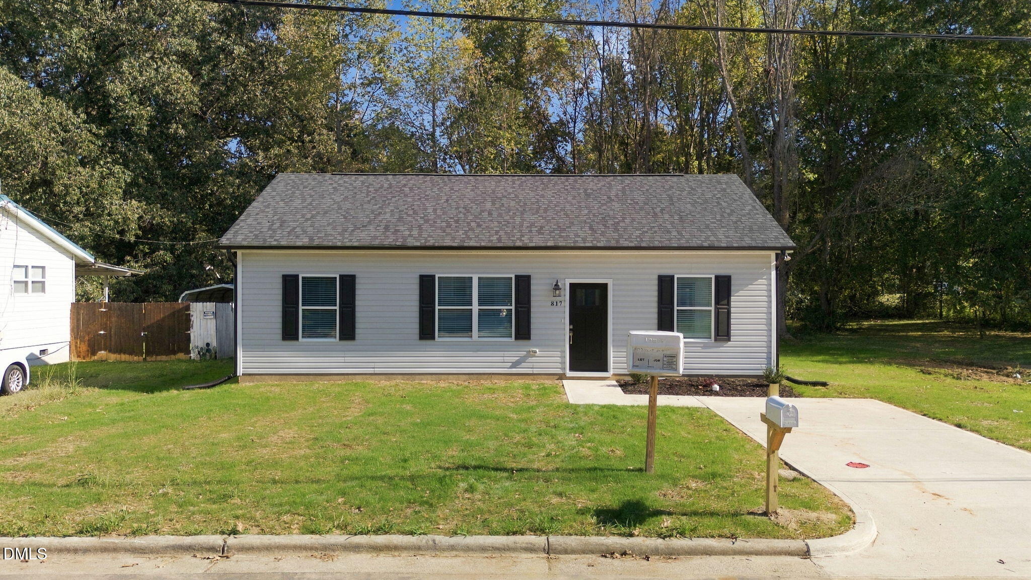 817 Blount Street Property Photo 4