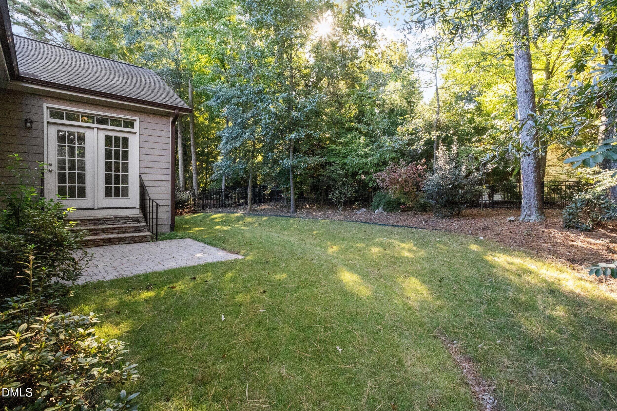 1604 Doubles Court Property Photo 6