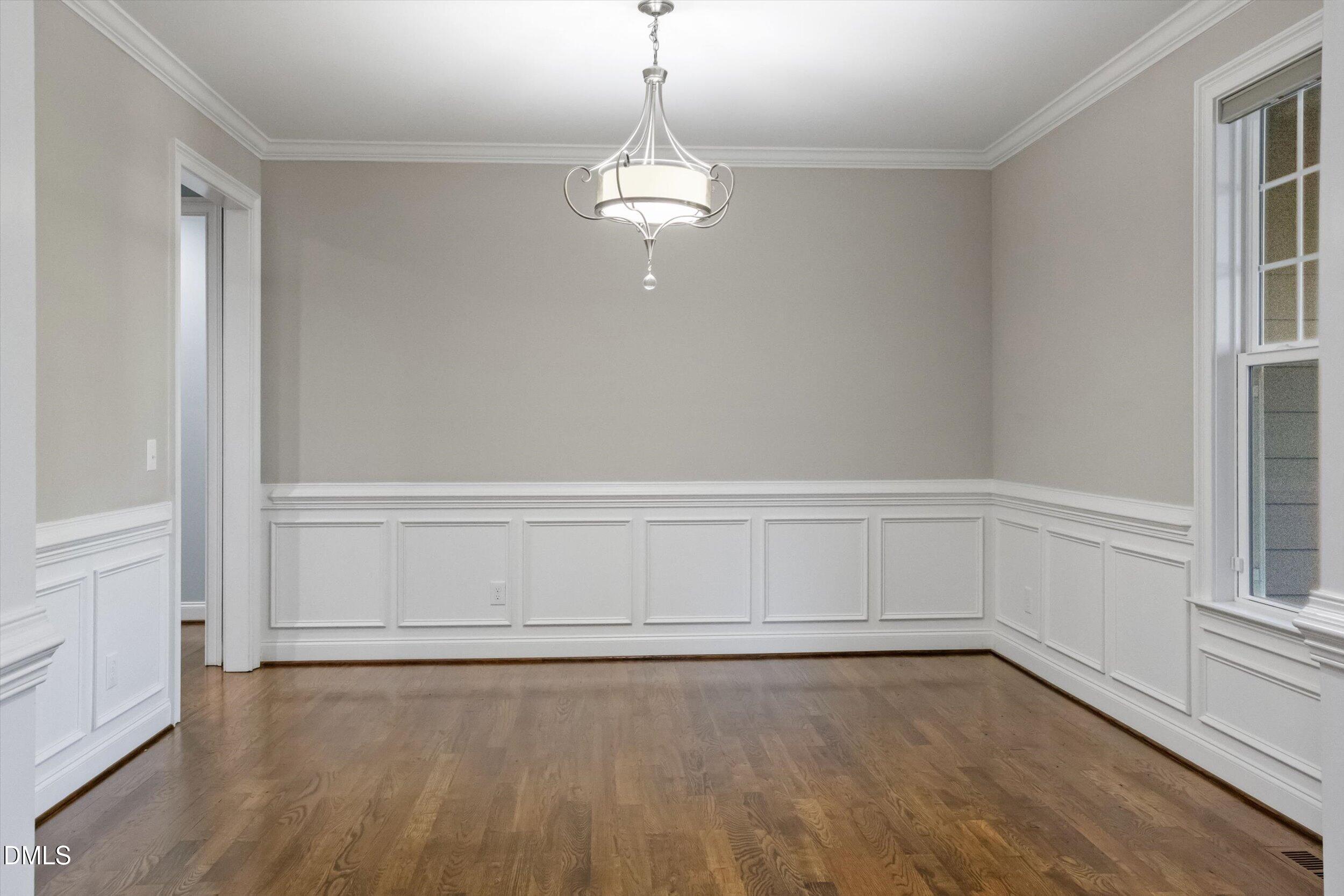1604 Doubles Court Property Photo 11