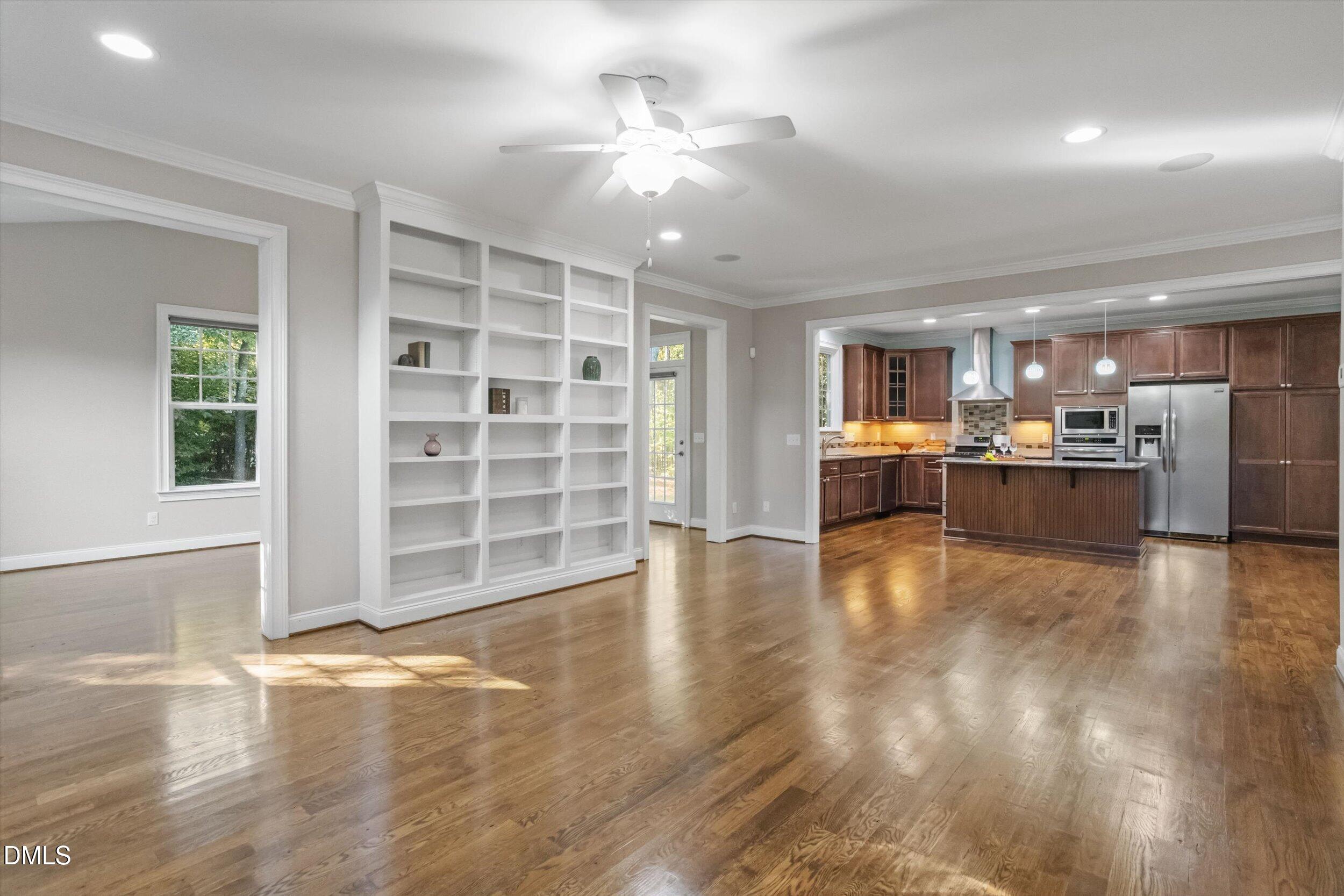 1604 Doubles Court Property Photo 21