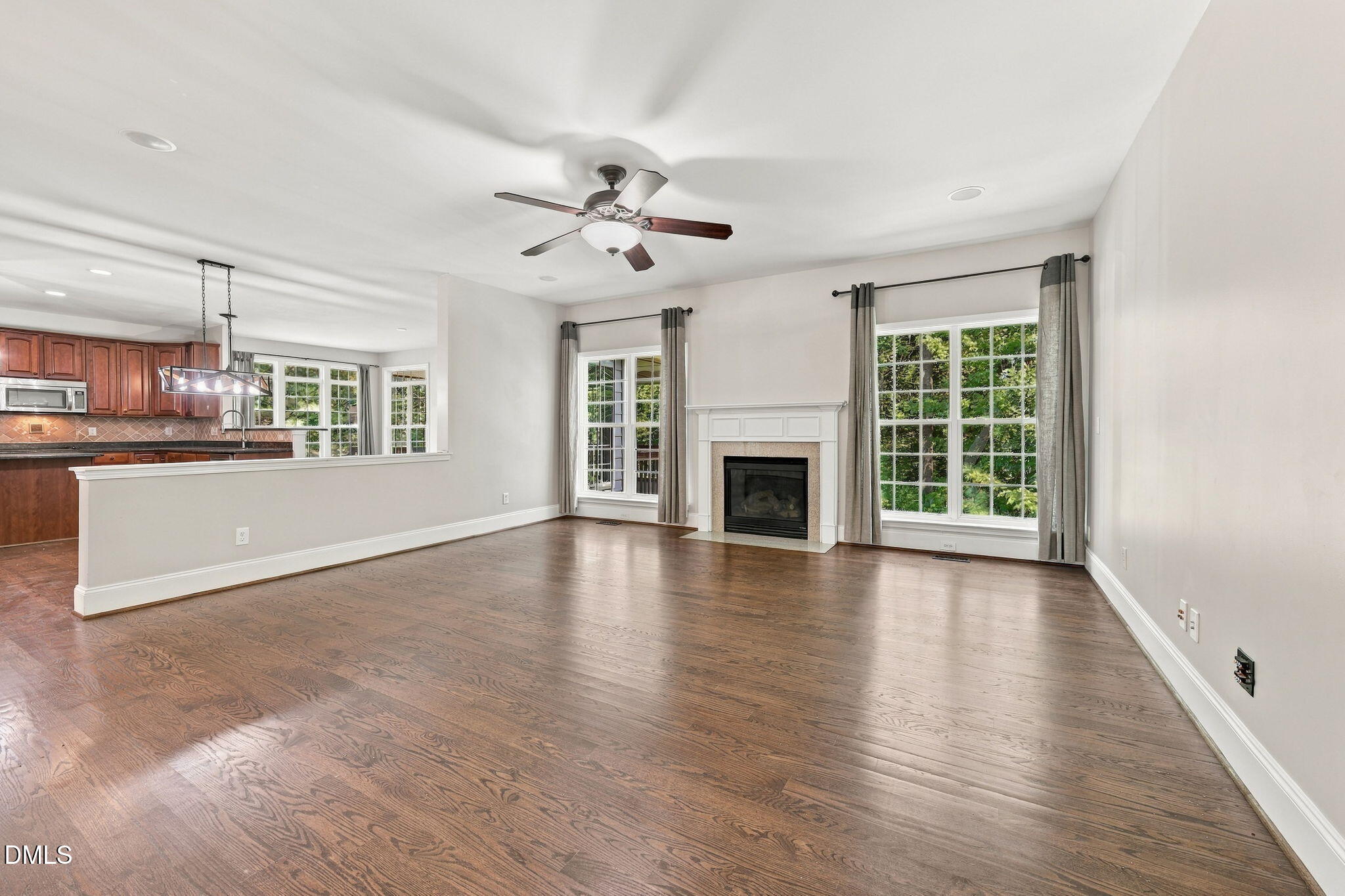 2223 Spacious Skies Street Property Photo 11
