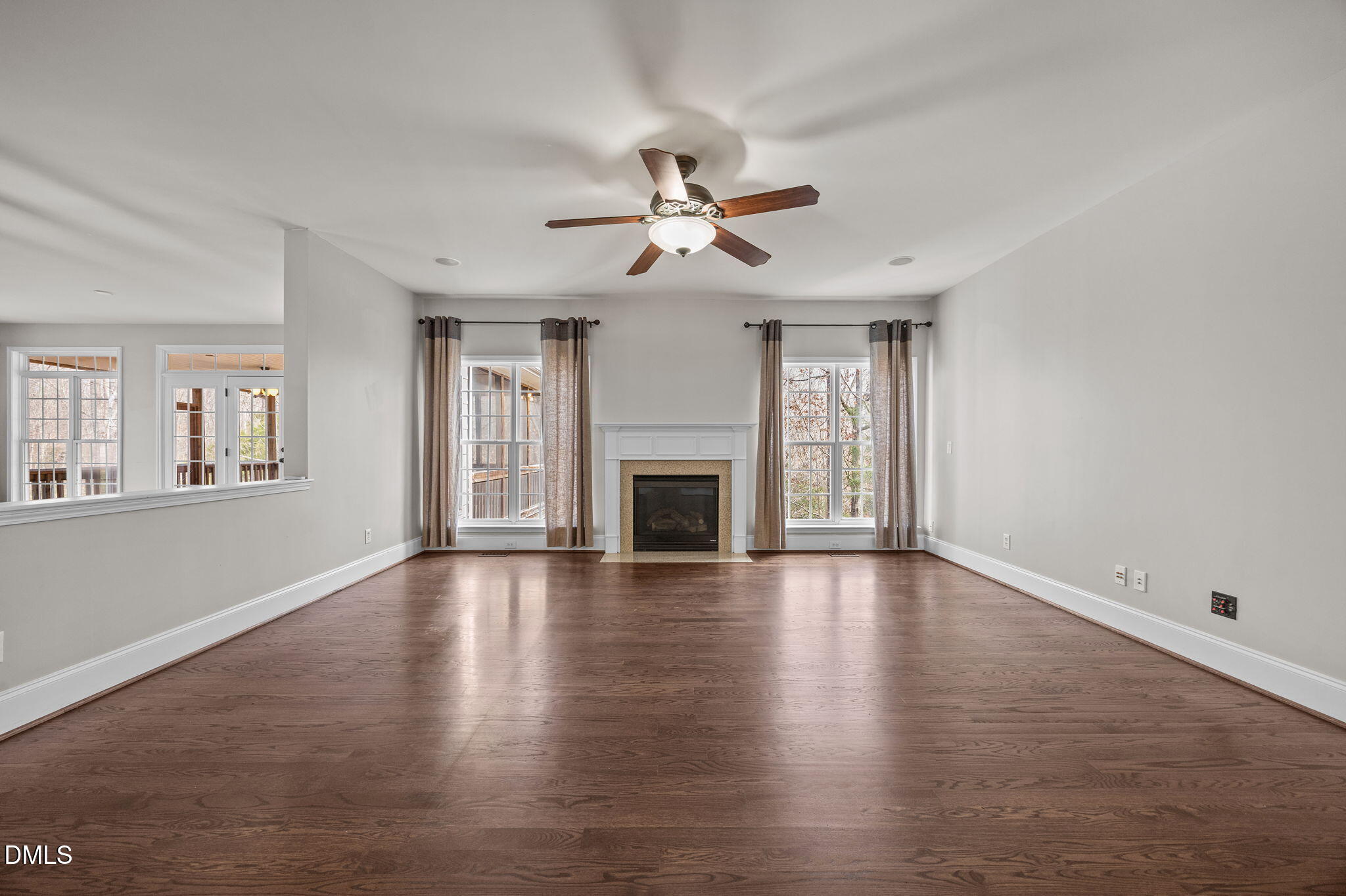 2223 Spacious Skies Street Property Photo 12