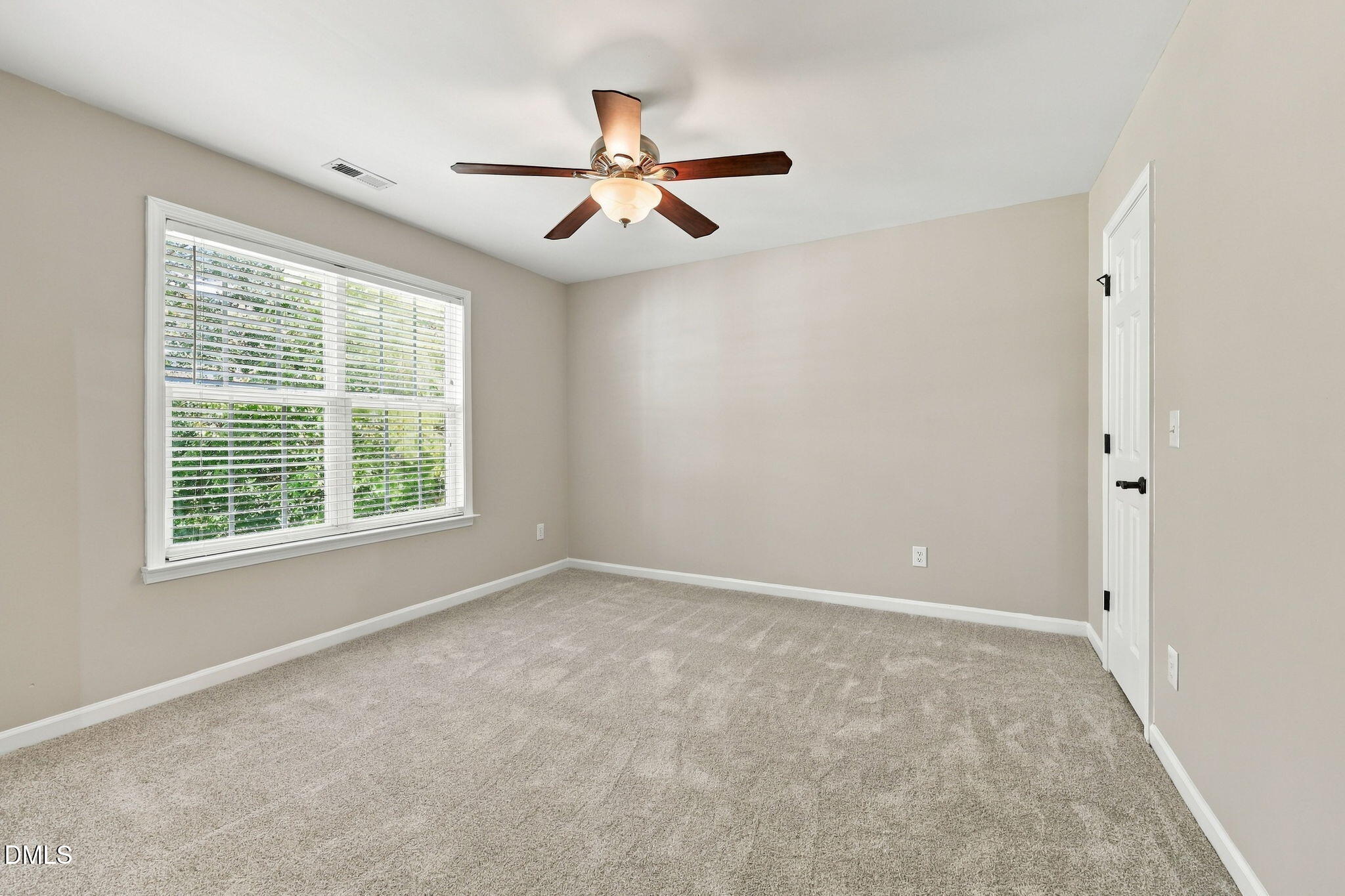 2223 Spacious Skies Street Property Photo 30