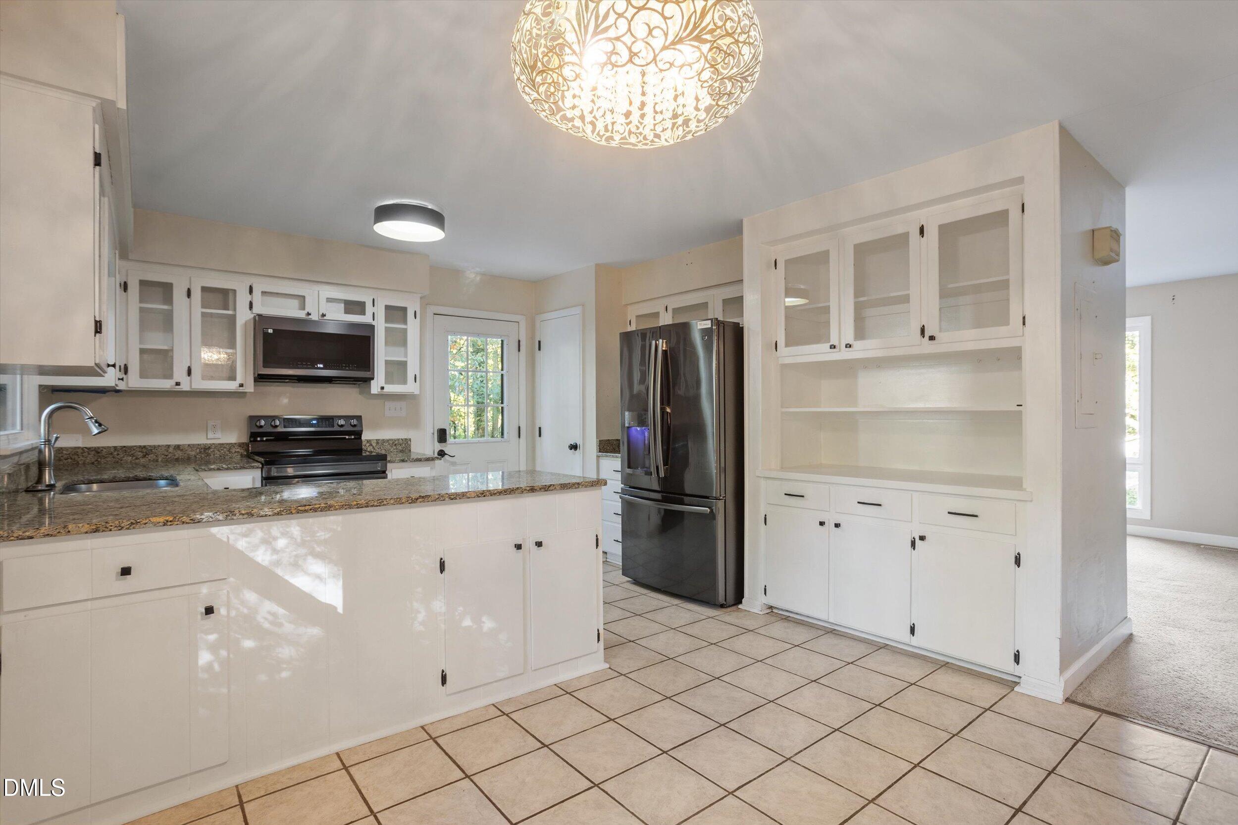 704 Hunting Ridge Road Property Photo 11