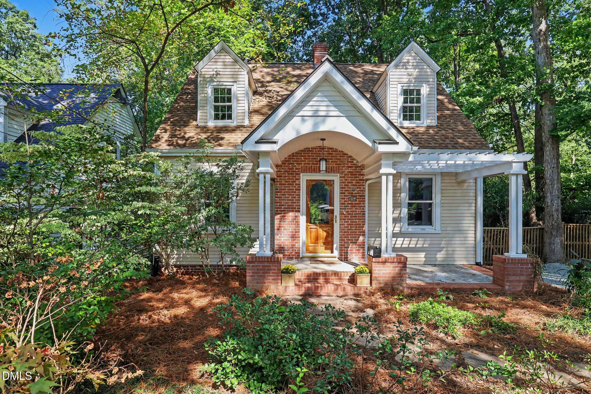 2014 Wilson Street Property Photo 1