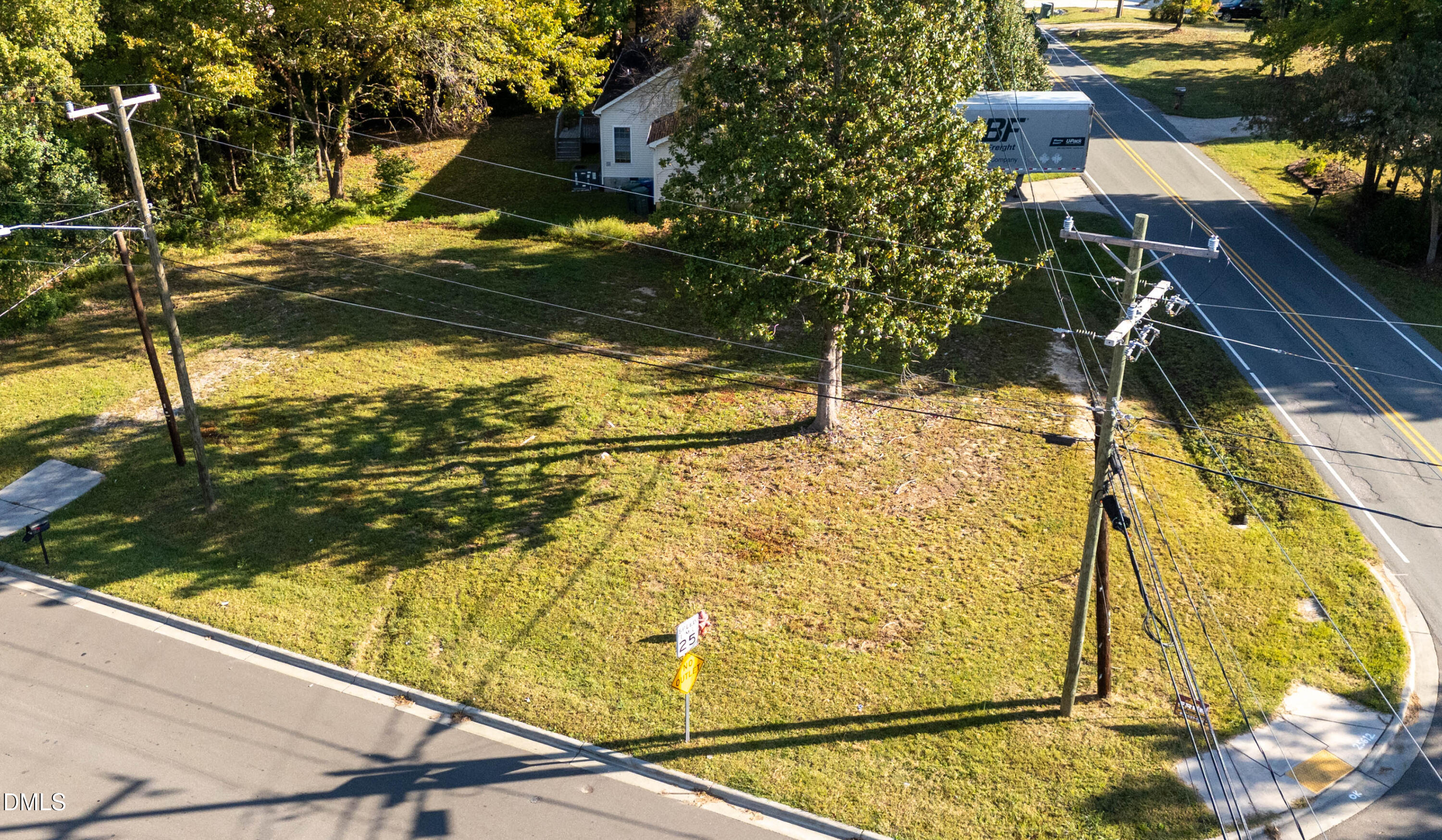 1021 Ardmore Drive Property Photo 1
