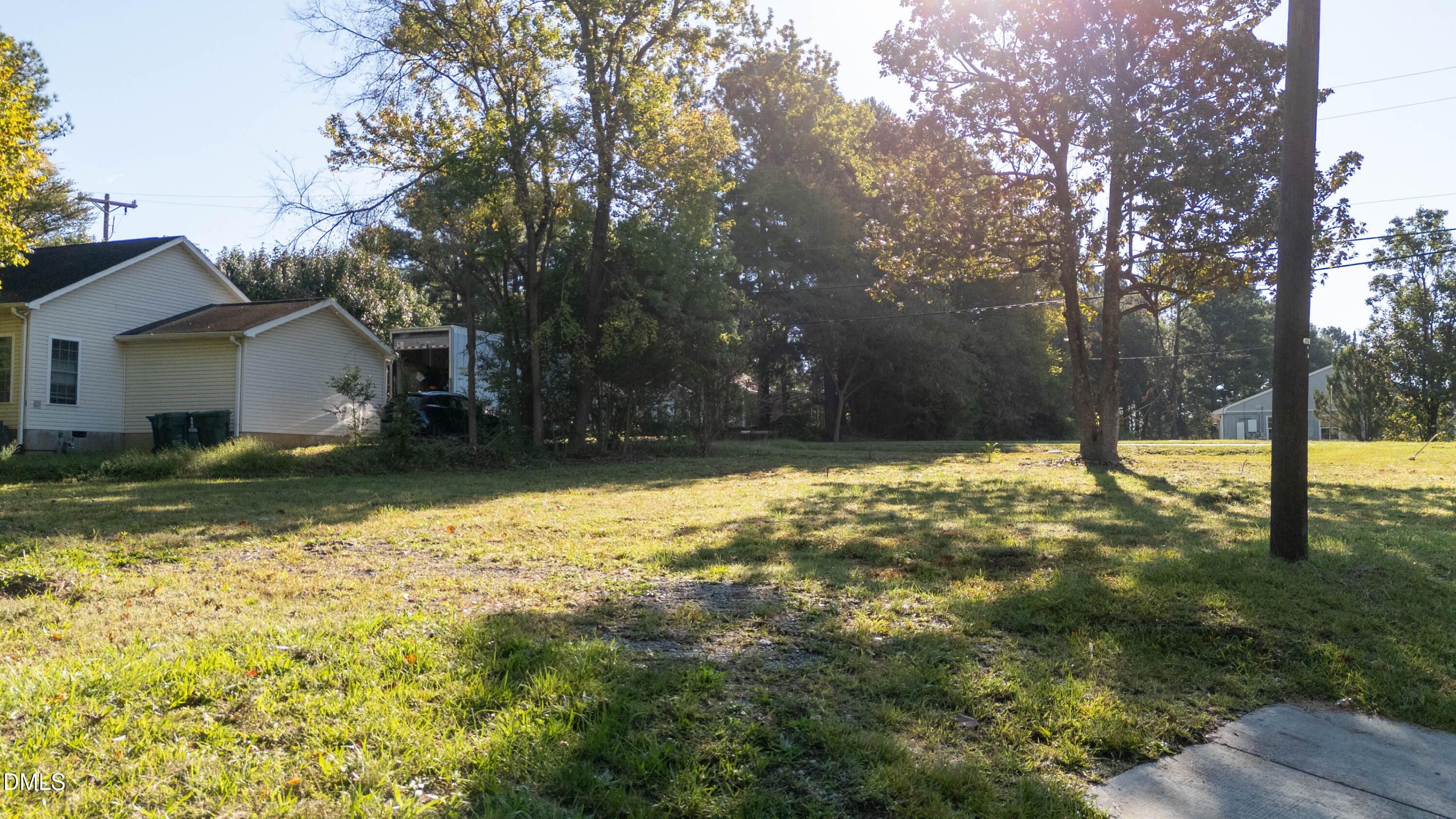1021 Ardmore Drive Property Photo 4