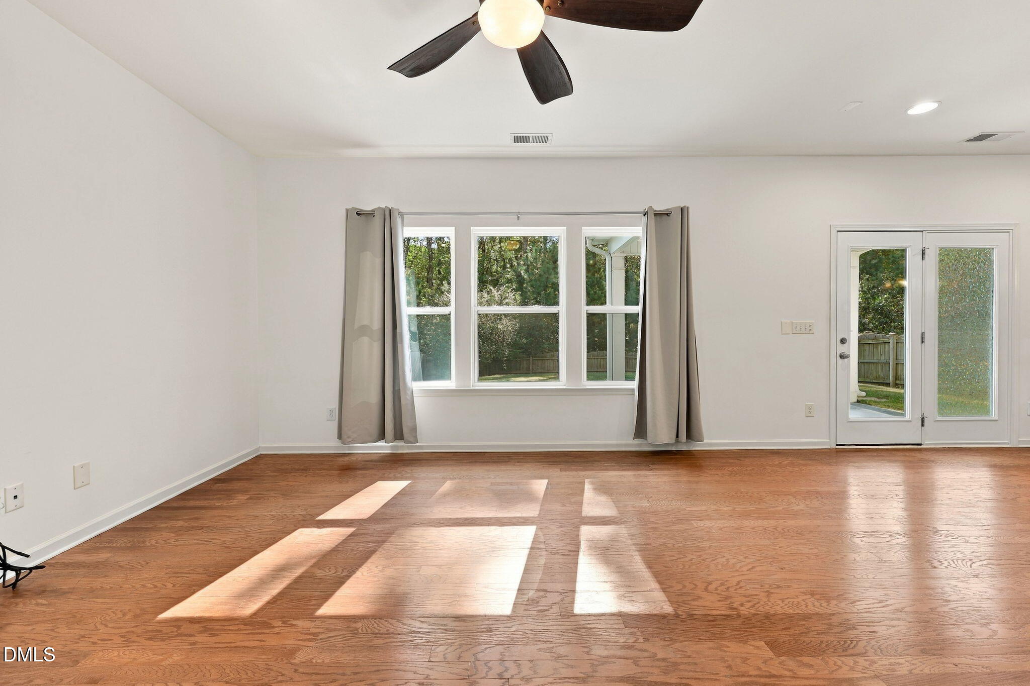 1105 Poplar Street Property Photo 7
