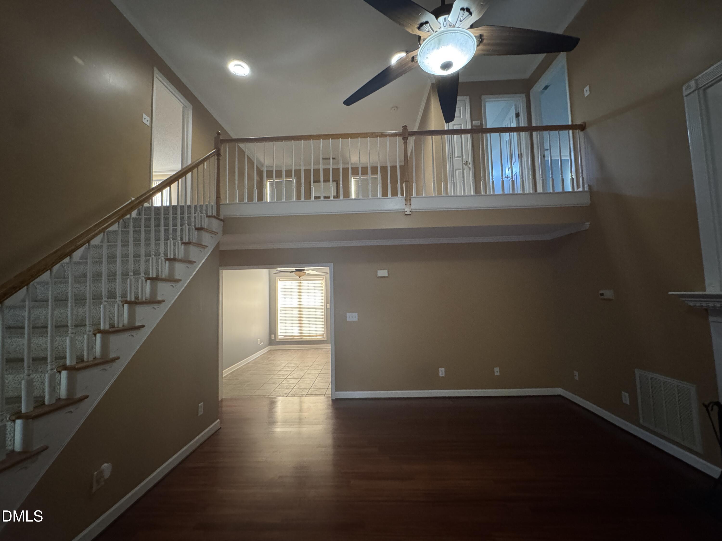6 S Berry Meadow Lane Property Photo 6